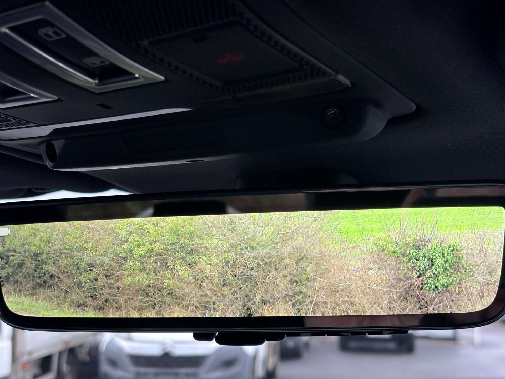 2024 LAND ROVER DEFENDER 130 2024 LAND ROVER DEFENDER 130