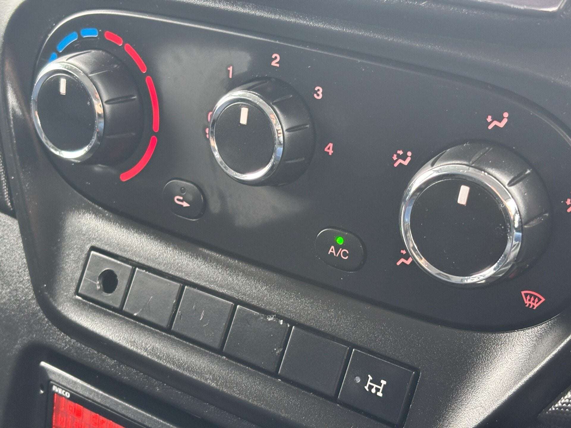 2020 IVECO DAILY 2020 IVECO DAILY