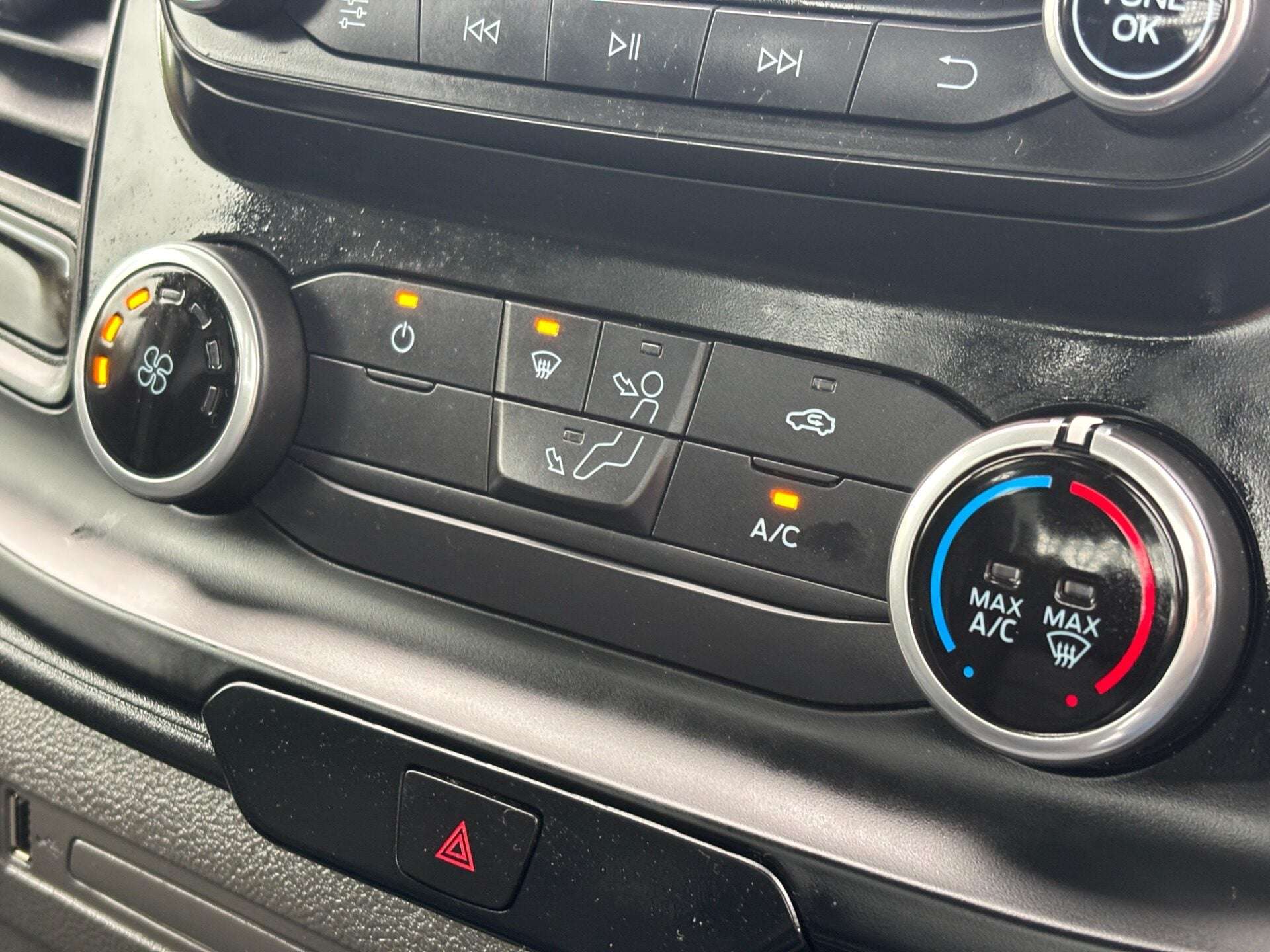 2024 FORD TRANSIT 2024 FORD TRANSIT