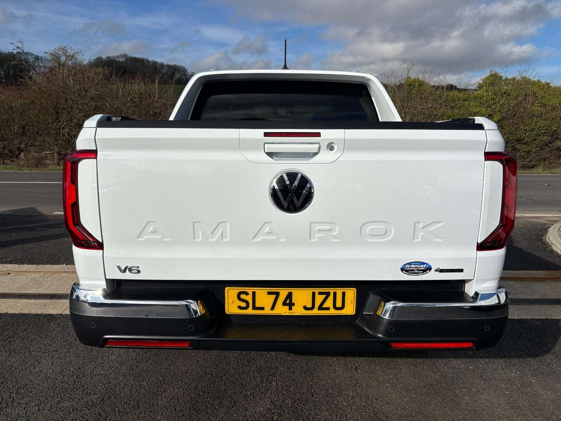 2024 VOLKSWAGEN AMAROK 2024 VOLKSWAGEN AMAROK