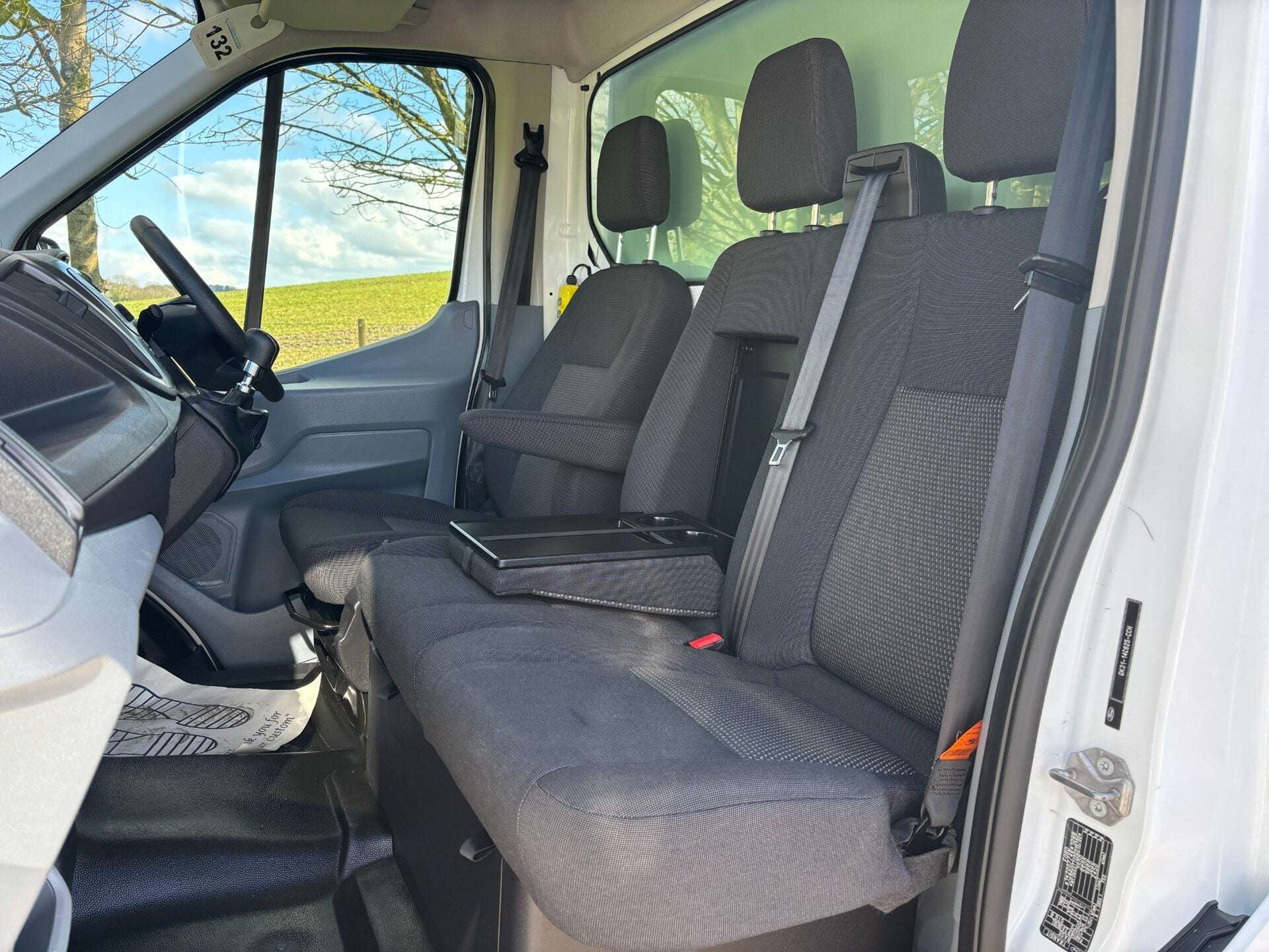 A 2016 FORD TRANSIT 350 Drw L3 130 ps Toolbox Arbor Tipper - No VAT A 2016 FORD TRANSIT 350 Drw L3 130 ps Toolbox Arbor Tipper - No VAT