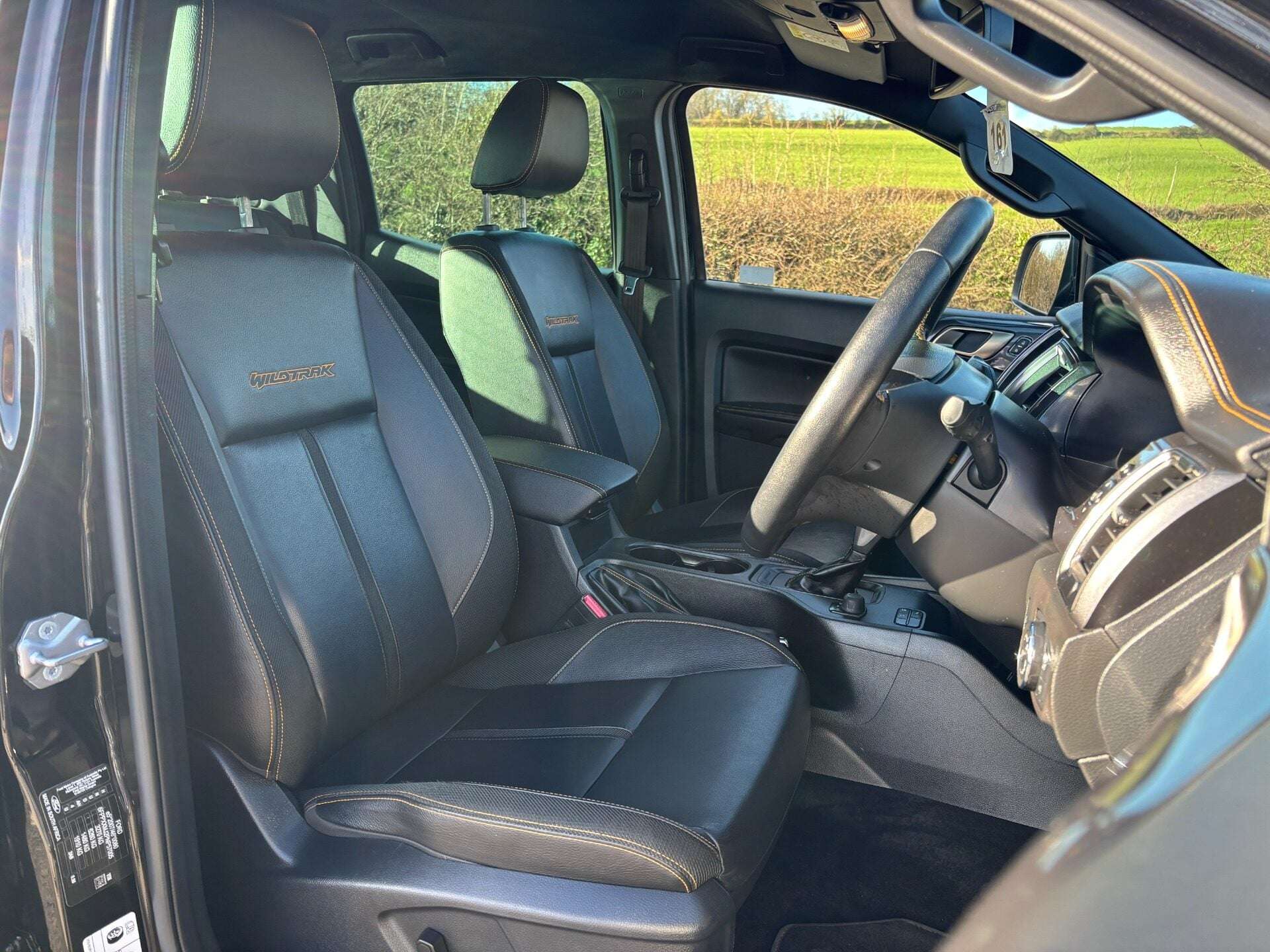 A 2022 FORD RANGER Wildtrak 213 ps 4x4 Double Cab Pickup - Tonneau Cover A 2022 FORD RANGER Wildtrak 213 ps 4x4 Double Cab Pickup - Tonneau Cover