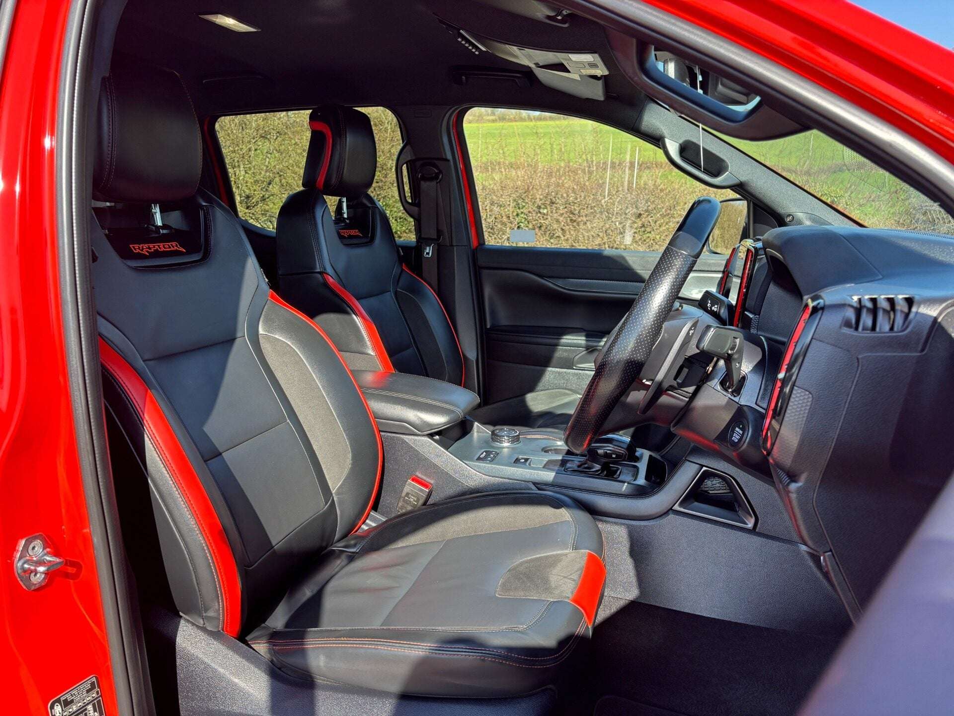 A 2023 FORD RANGER 3.0 T Raptor Ecoboost - Electric Roller Shutter A 2023 FORD RANGER 3.0 T Raptor Ecoboost - Electric Roller Shutter