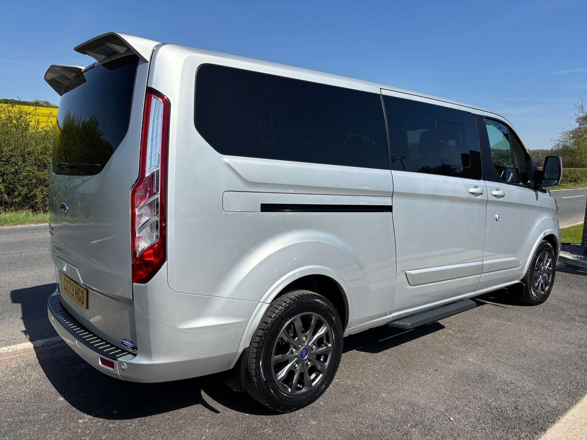 A 2023 FORD TOURNEO CUSTOM 320 Titanium X L2 170 ps Automatic - 8 Seater A 2023 FORD TOURNEO CUSTOM 320 Titanium X L2 170 ps Automatic - 8 Seater