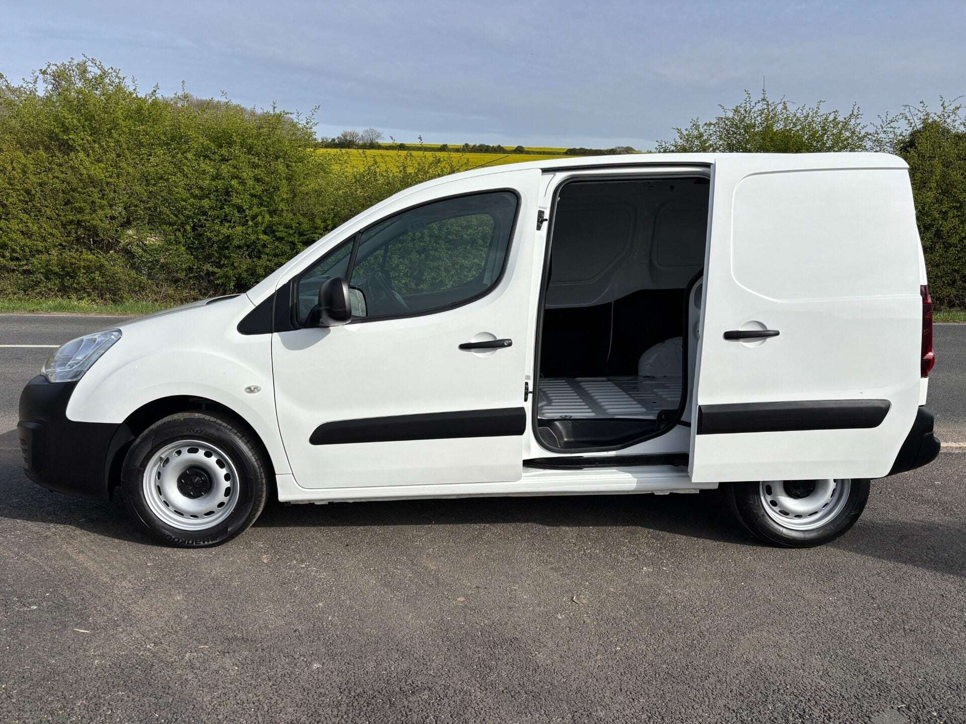 2016 PEUGEOT PARTNER 2016 PEUGEOT PARTNER