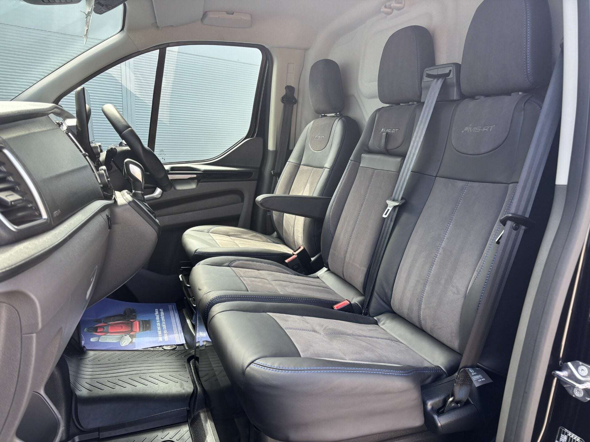 A 2023 FORD TRANSIT CUSTOM 320 L1 170 ps MS-RT Panel Van - Nav / Adaptive Cruise A 2023 FORD TRANSIT CUSTOM 320 L1 170 ps MS-RT Panel Van - Nav / Adaptive Cruise