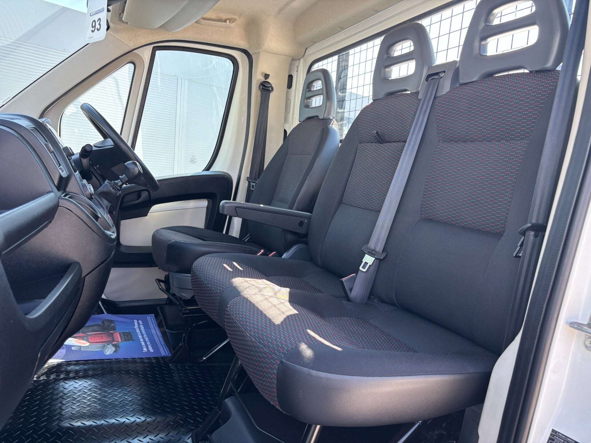 A 2016 CITROEN RELAY 35 L2 Single Cab Tipper - Air Con / New Body A 2016 CITROEN RELAY 35 L2 Single Cab Tipper - Air Con / New Body