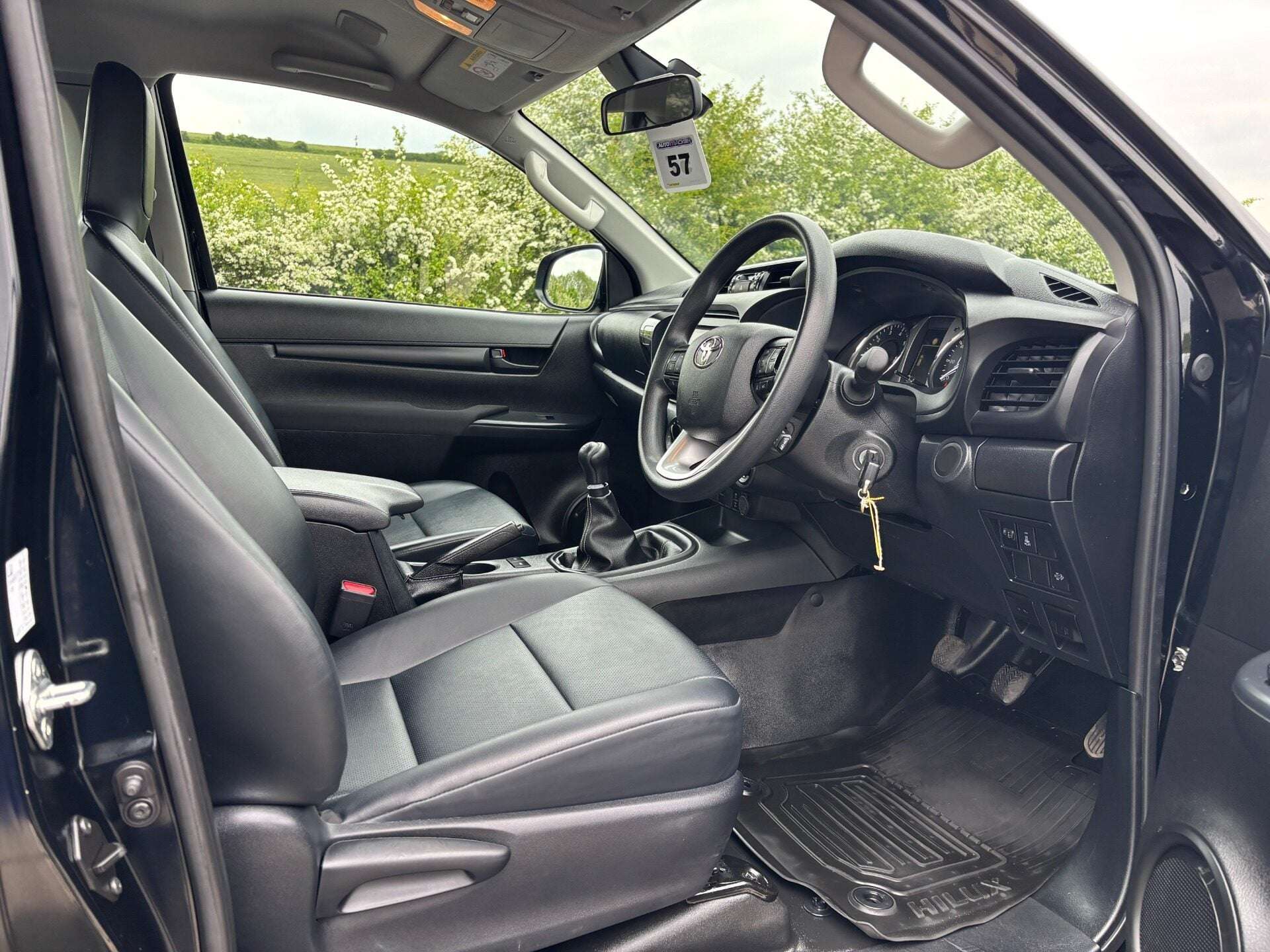 2023 TOYOTA HILUX 2023 TOYOTA HILUX