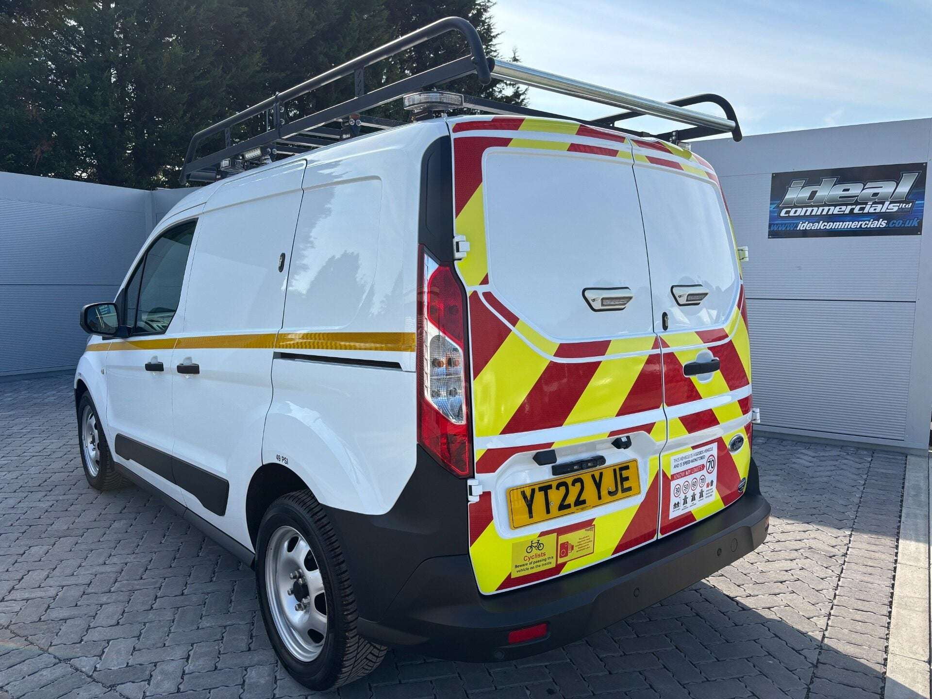 A 2022 FORD TRANSIT CONNECT 220 L1 Base 100 ps Tdci Panel Van - Air Con / Rear Camera A 2022 FORD TRANSIT CONNECT 220 L1 Base 100 ps Tdci Panel Van - Air Con / Rear Camera