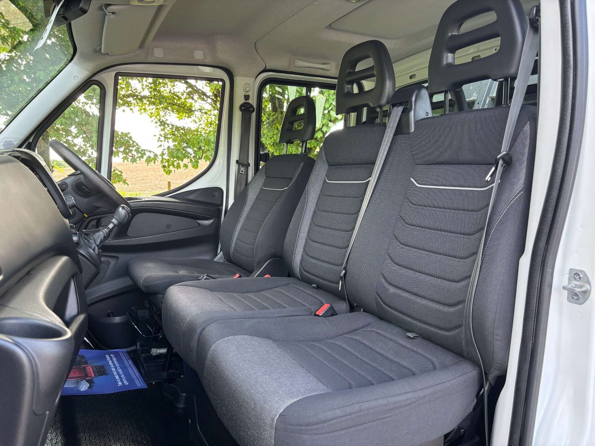 A 2022 IVECO DAILY 35C14D Crew Cab Tipper A 2022 IVECO DAILY 35C14D Crew Cab Tipper