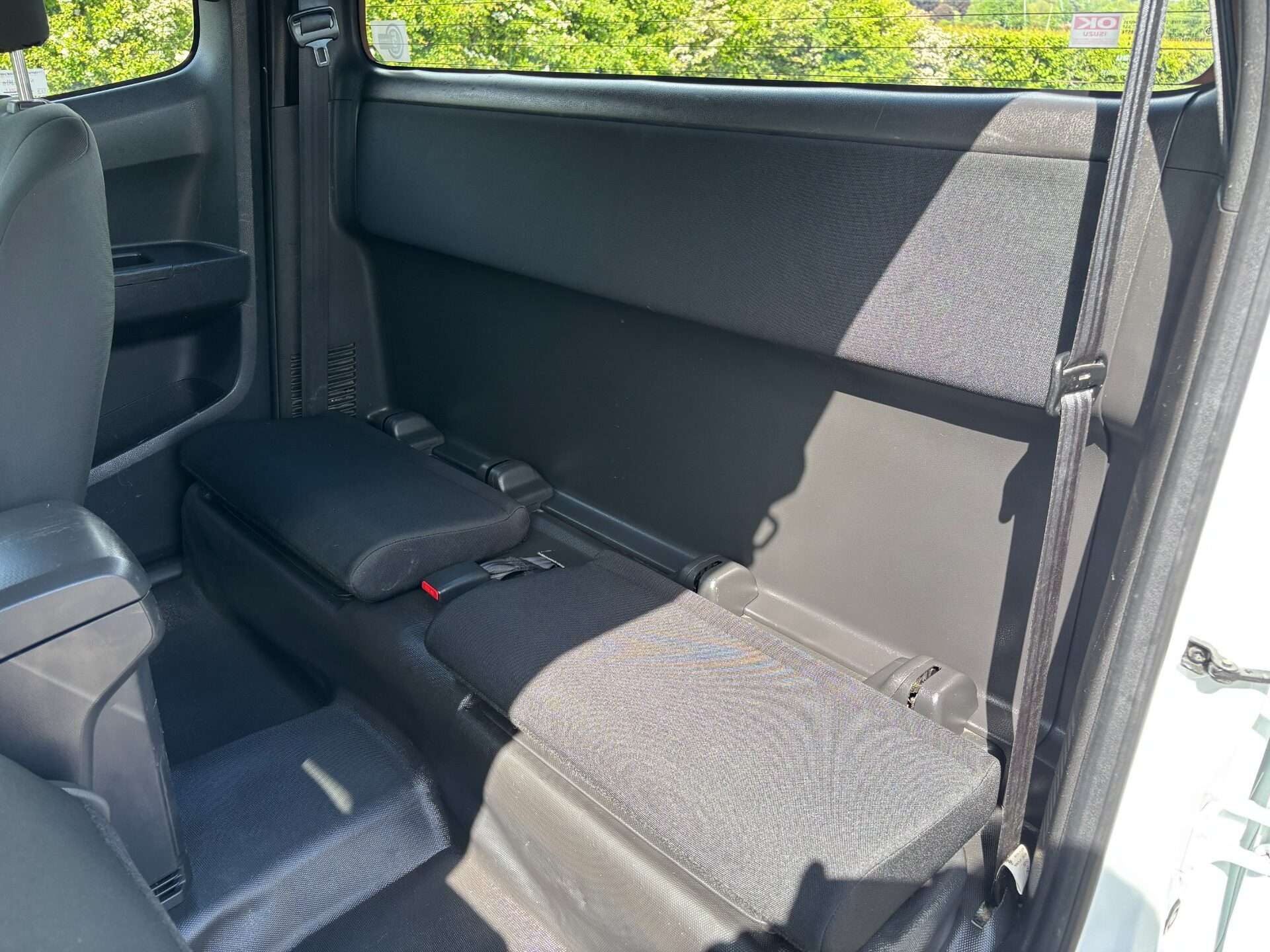 2017 ISUZU D-MAX 2017 ISUZU D-MAX
