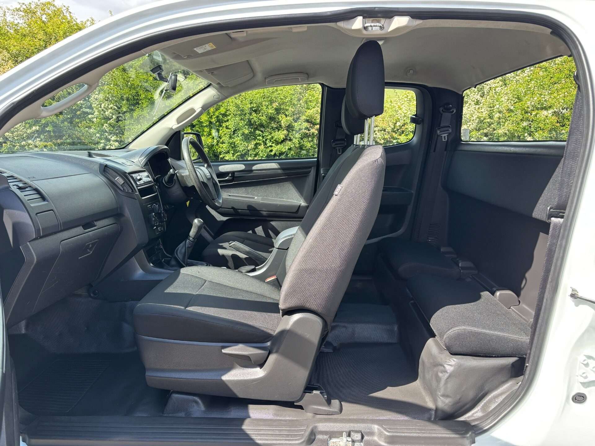 2017 ISUZU D-MAX 2017 ISUZU D-MAX