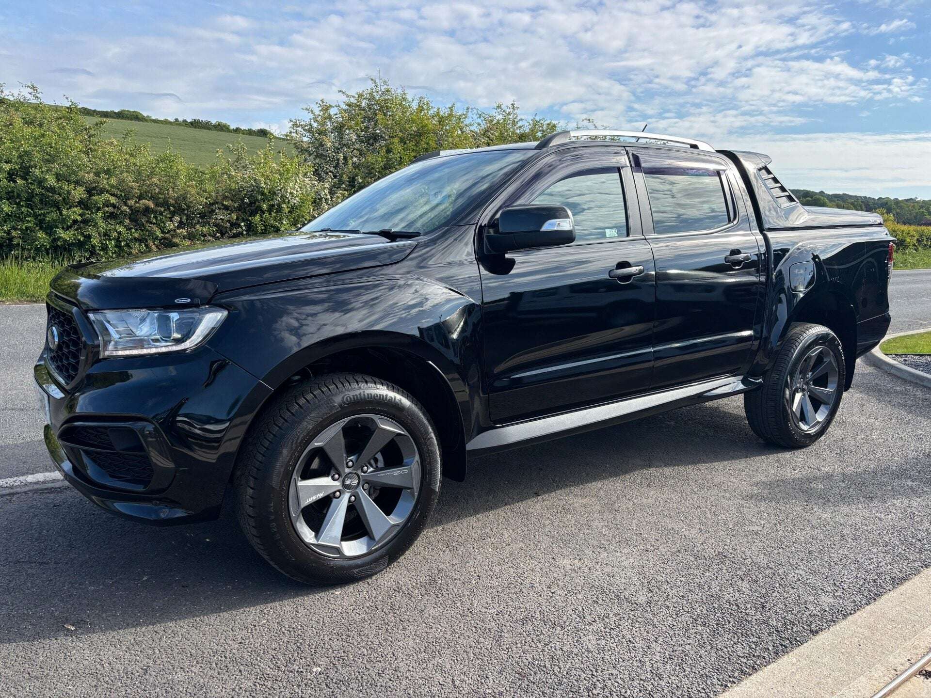 A 2021 FORD RANGER MS-RT 213 ps Ecoblue Pickup - Automatic - Tonneau Cover A 2021 FORD RANGER MS-RT 213 ps Ecoblue Pickup - Automatic - Tonneau Cover