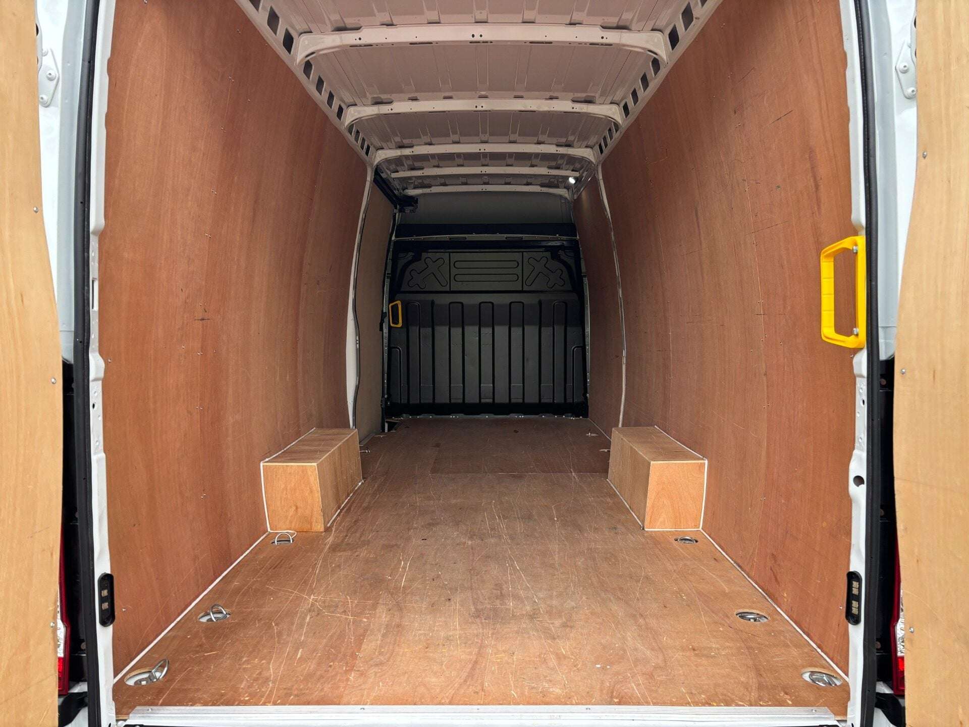 2024 IVECO DAILY 2024 IVECO DAILY