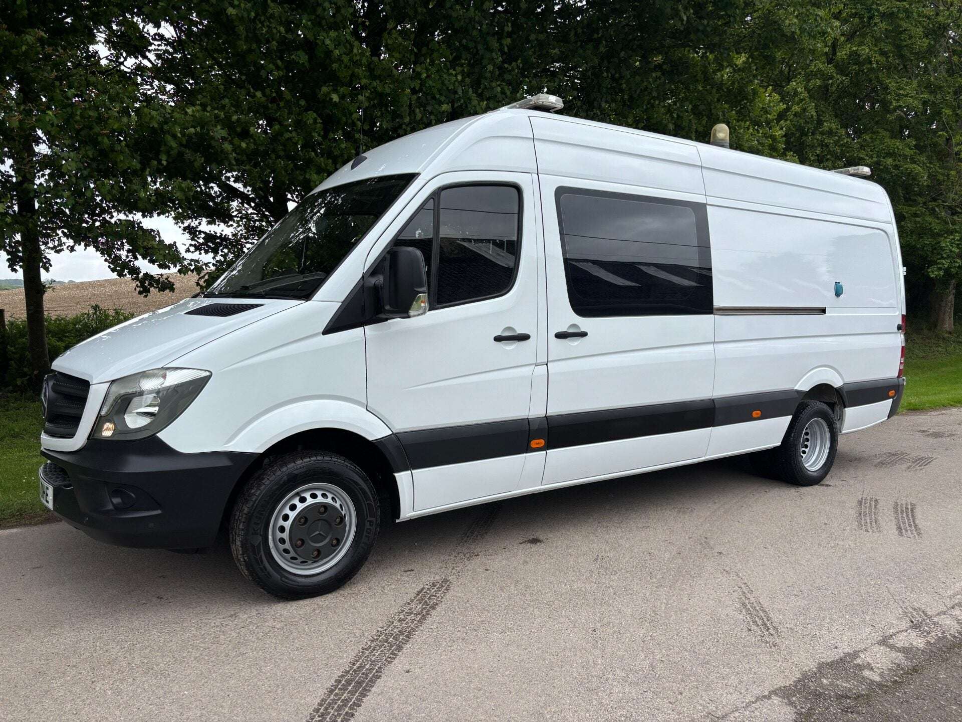 A 2015 MERCEDES-BENZ SPRINTER 516 Cdi 7g-Tronic Lwb Hr Support Unit - Ex UK Border Force A 2015 MERCEDES-BENZ SPRINTER 516 Cdi 7g-Tronic Lwb Hr Support Unit - Ex UK Border Force