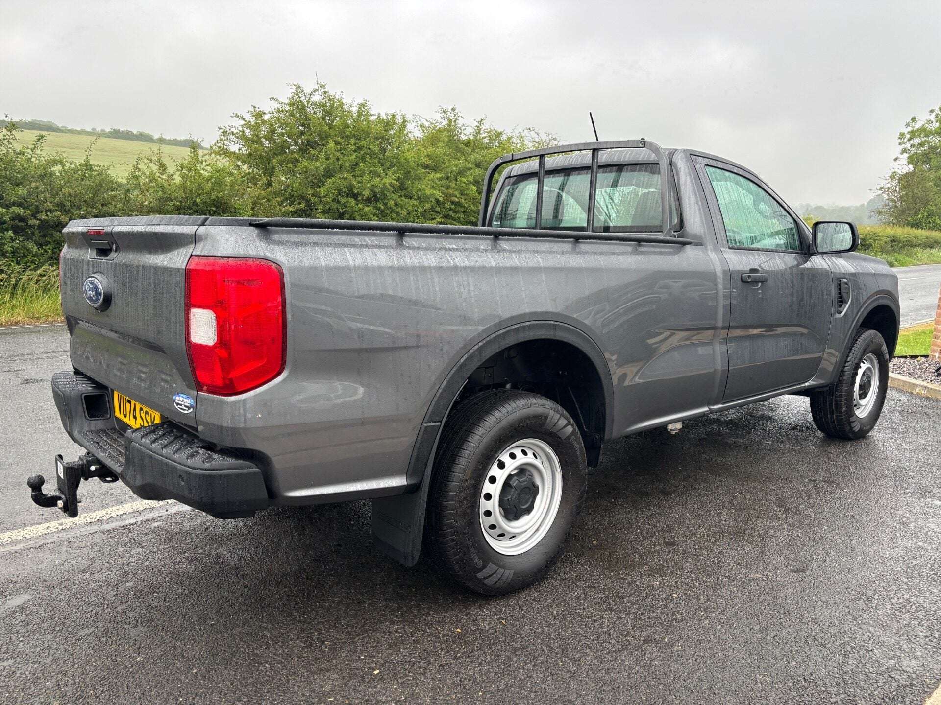 A 2024 FORD RANGER XL 170ps Single Cab 4x4 Pickup - Air Con / Rear Camera / Adaptive Cruise A 2024 FORD RANGER XL 170ps Single Cab 4x4 Pickup - Air Con / Rear Camera / Adaptive Cruise