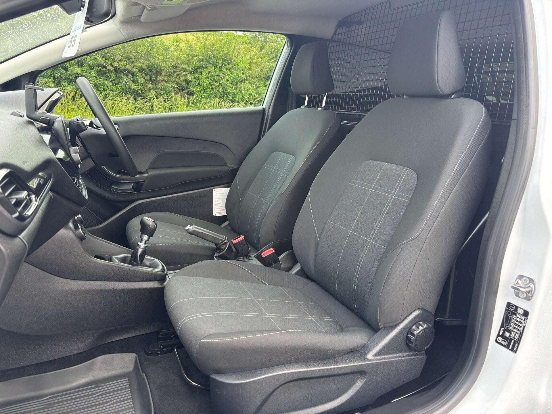 A 2019 FORD FIESTA 1.5 Tdci Panel Van - Air Con A 2019 FORD FIESTA 1.5 Tdci Panel Van - Air Con
