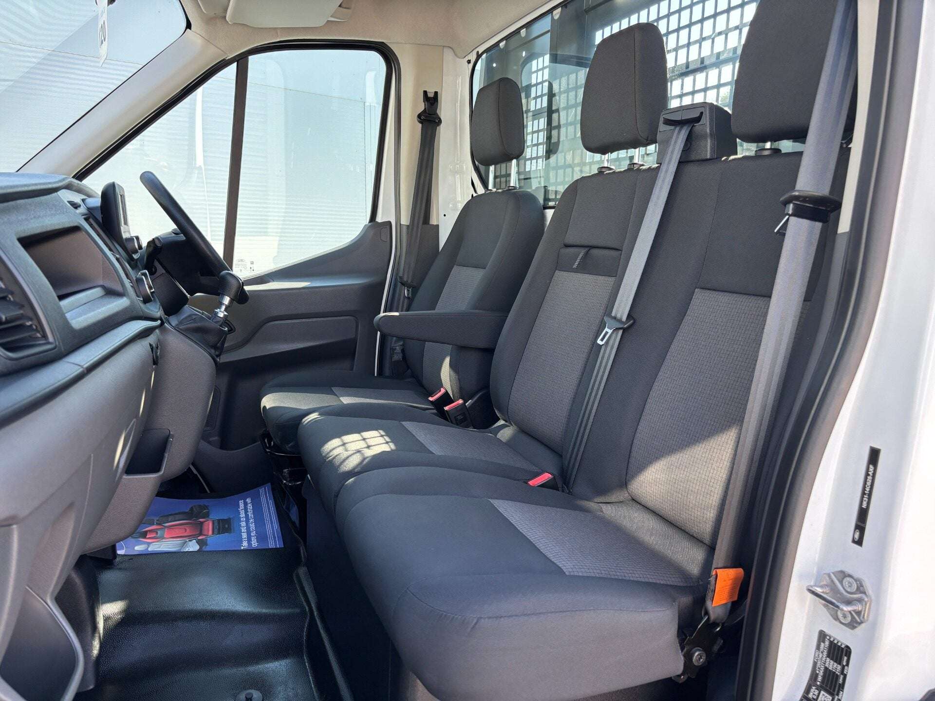 A 2024 FORD TRANSIT 350 Srw Rwd 130 ps Single Cab Tipper - Air Con A 2024 FORD TRANSIT 350 Srw Rwd 130 ps Single Cab Tipper - Air Con