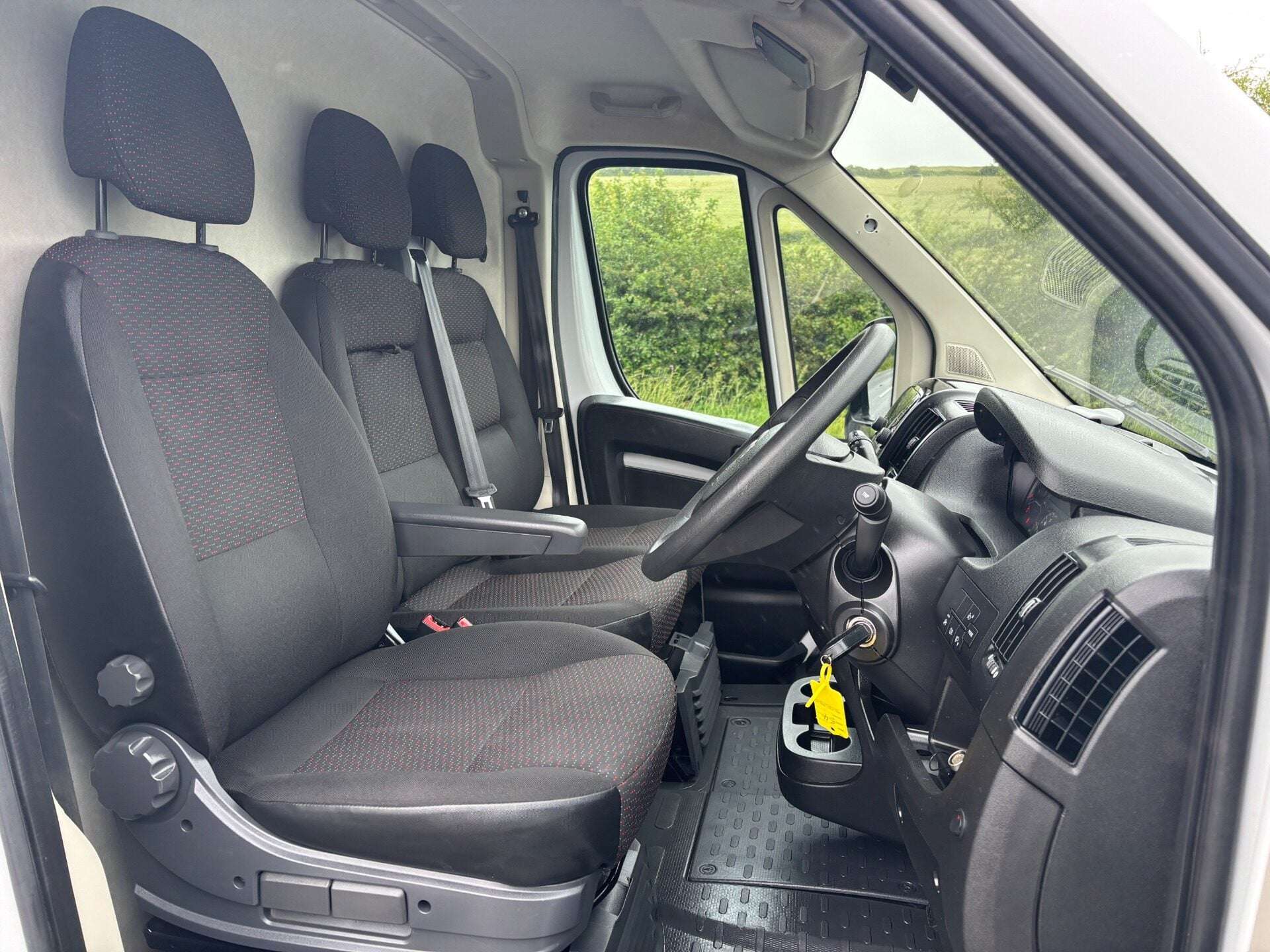 A 2023 CITROEN RELAY 33 L1H1 Enterprise Edition 120 ps BlueHdi A 2023 CITROEN RELAY 33 L1H1 Enterprise Edition 120 ps BlueHdi