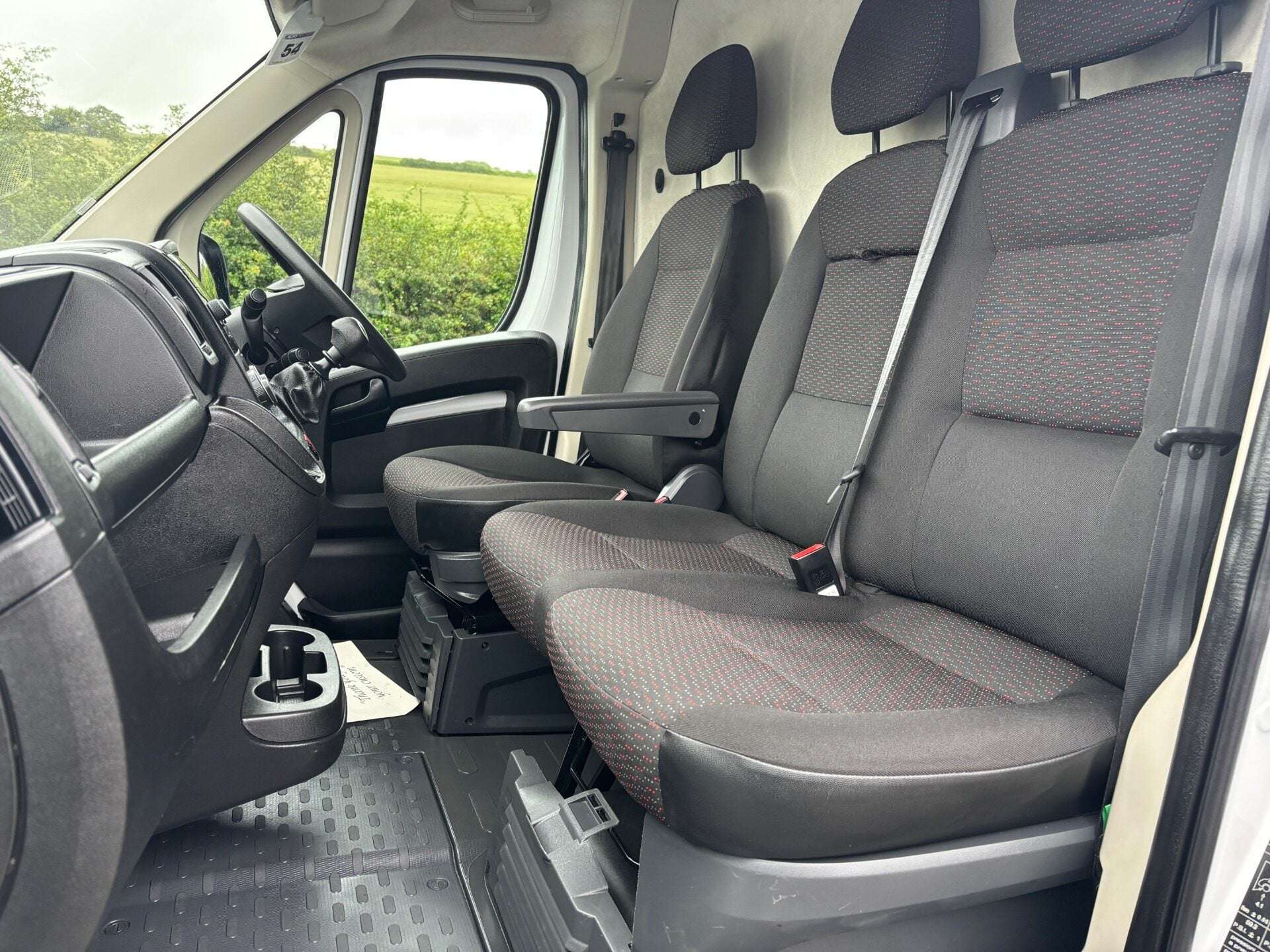 A 2023 CITROEN RELAY 33 L1H1 Enterprise Edition 120 ps BlueHdi A 2023 CITROEN RELAY 33 L1H1 Enterprise Edition 120 ps BlueHdi
