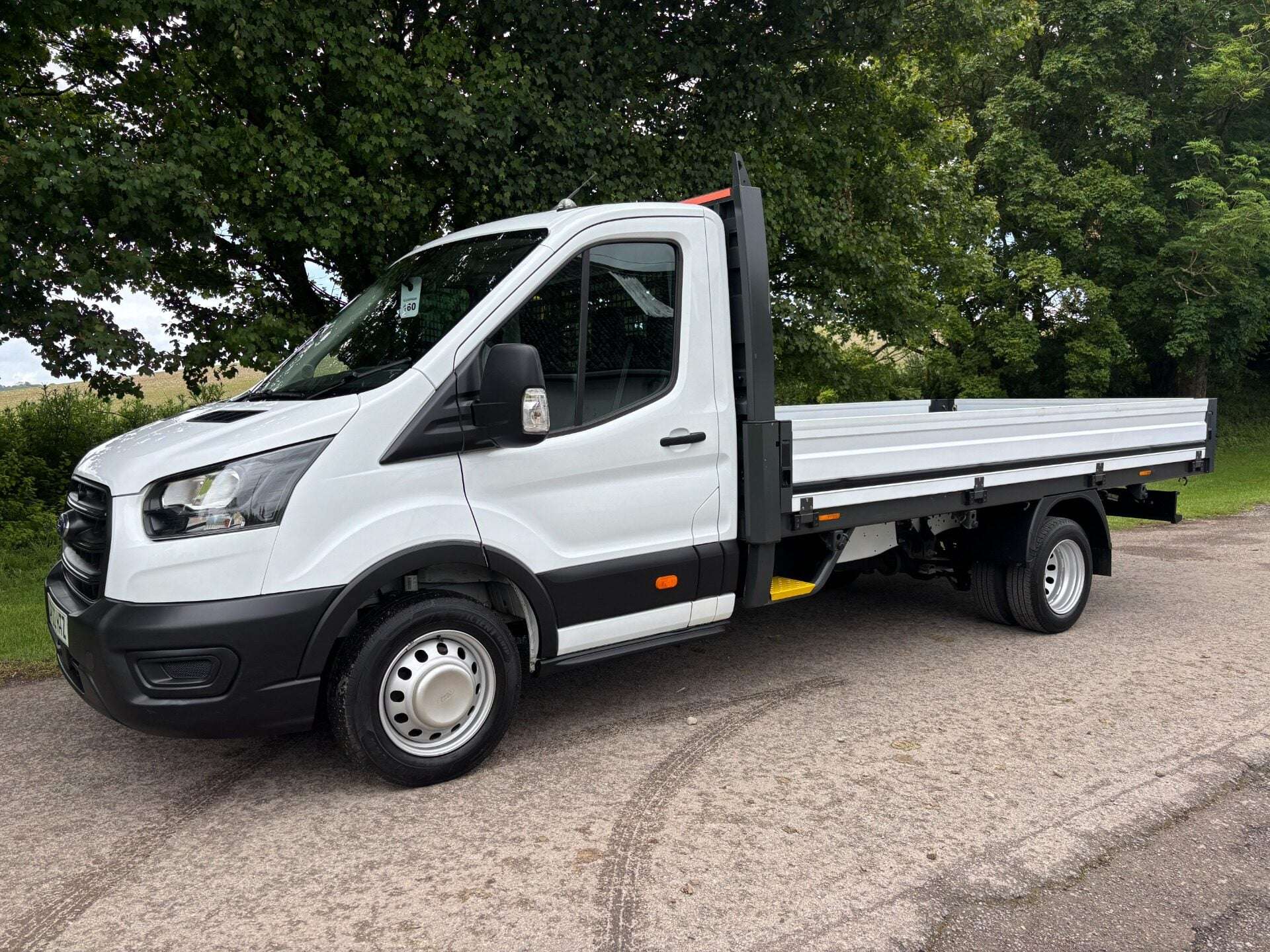 A 2022 FORD TRANSIT 350 Drw L4 170 ps Dropside Truck A 2022 FORD TRANSIT 350 Drw L4 170 ps Dropside Truck