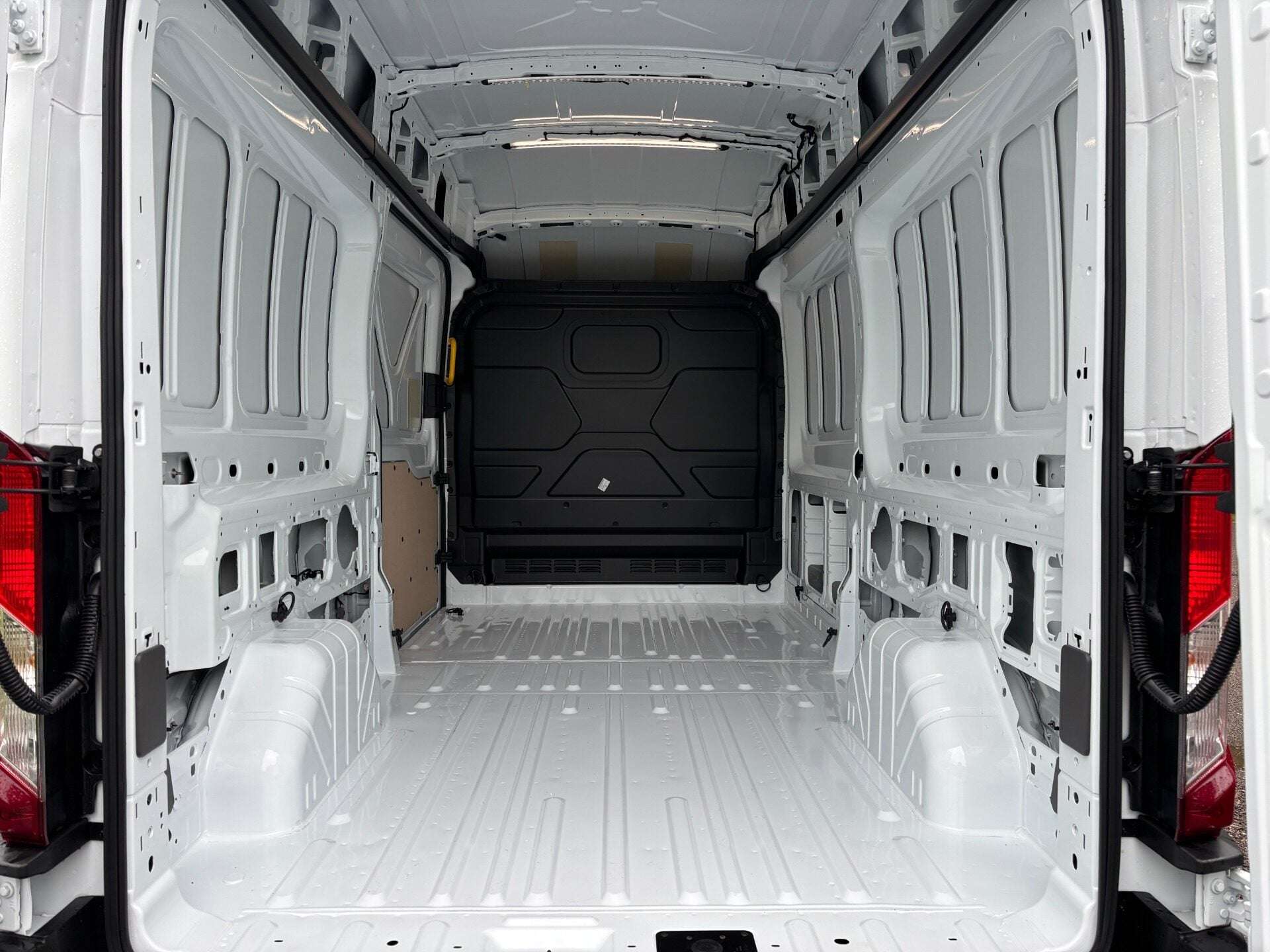 2026 FORD TRANSIT 2026 FORD TRANSIT