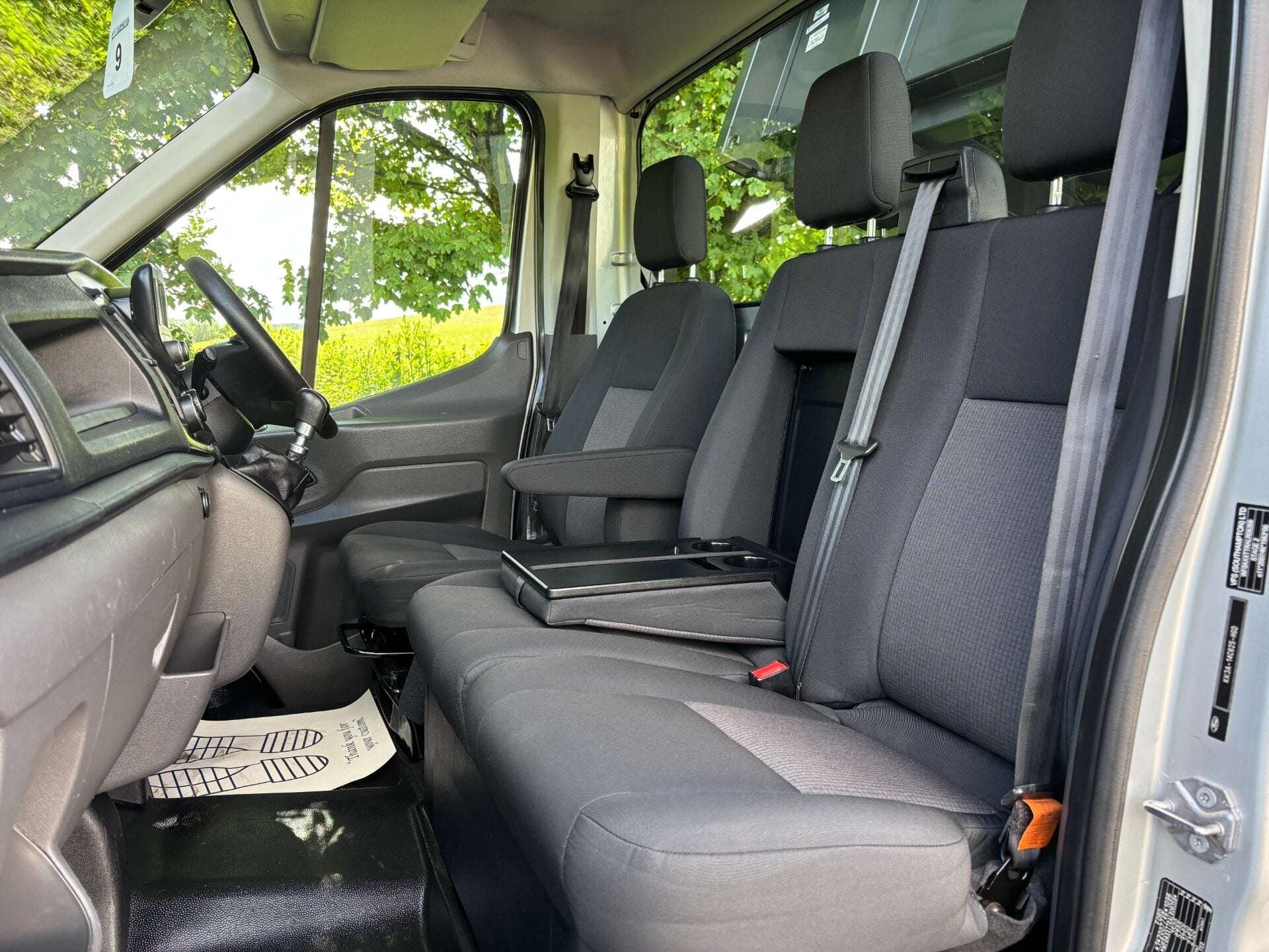 A 2020 FORD TRANSIT 350 Srw L2 130 ps Single Cab Tipper with Air Conditioning A 2020 FORD TRANSIT 350 Srw L2 130 ps Single Cab Tipper with Air Conditioning