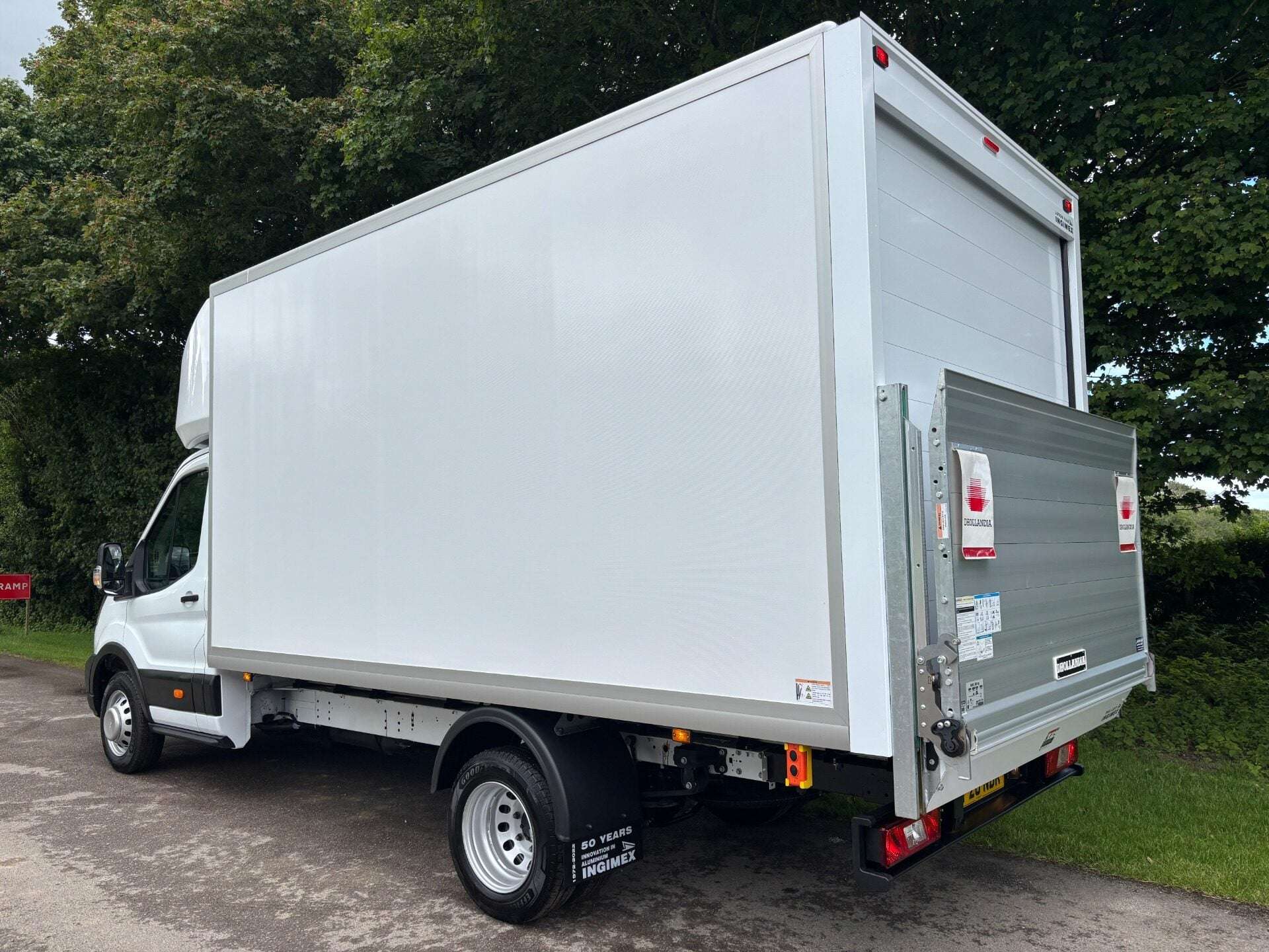 2026 FORD TRANSIT 2026 FORD TRANSIT