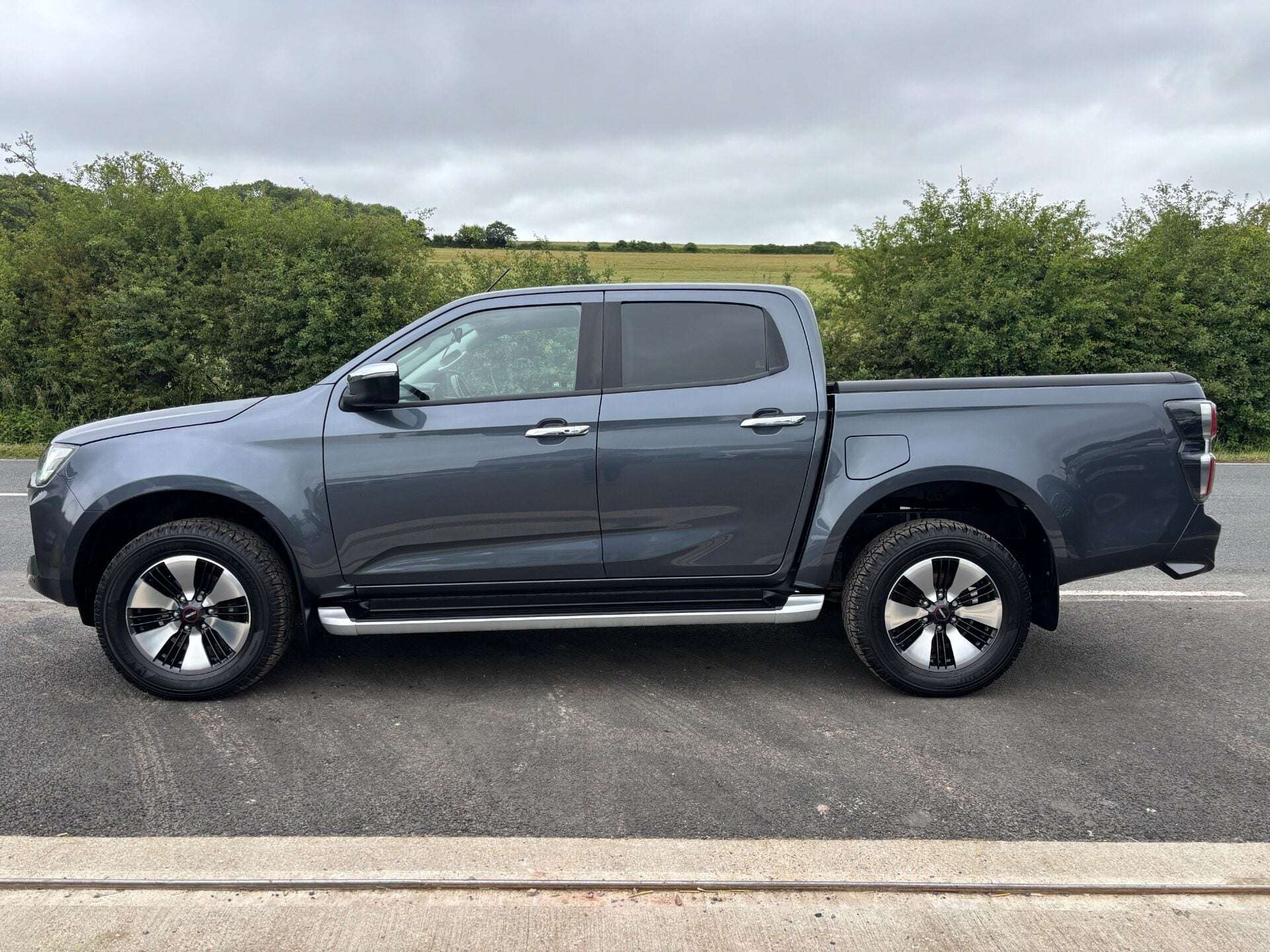 2022 ISUZU D-MAX 2022 ISUZU D-MAX
