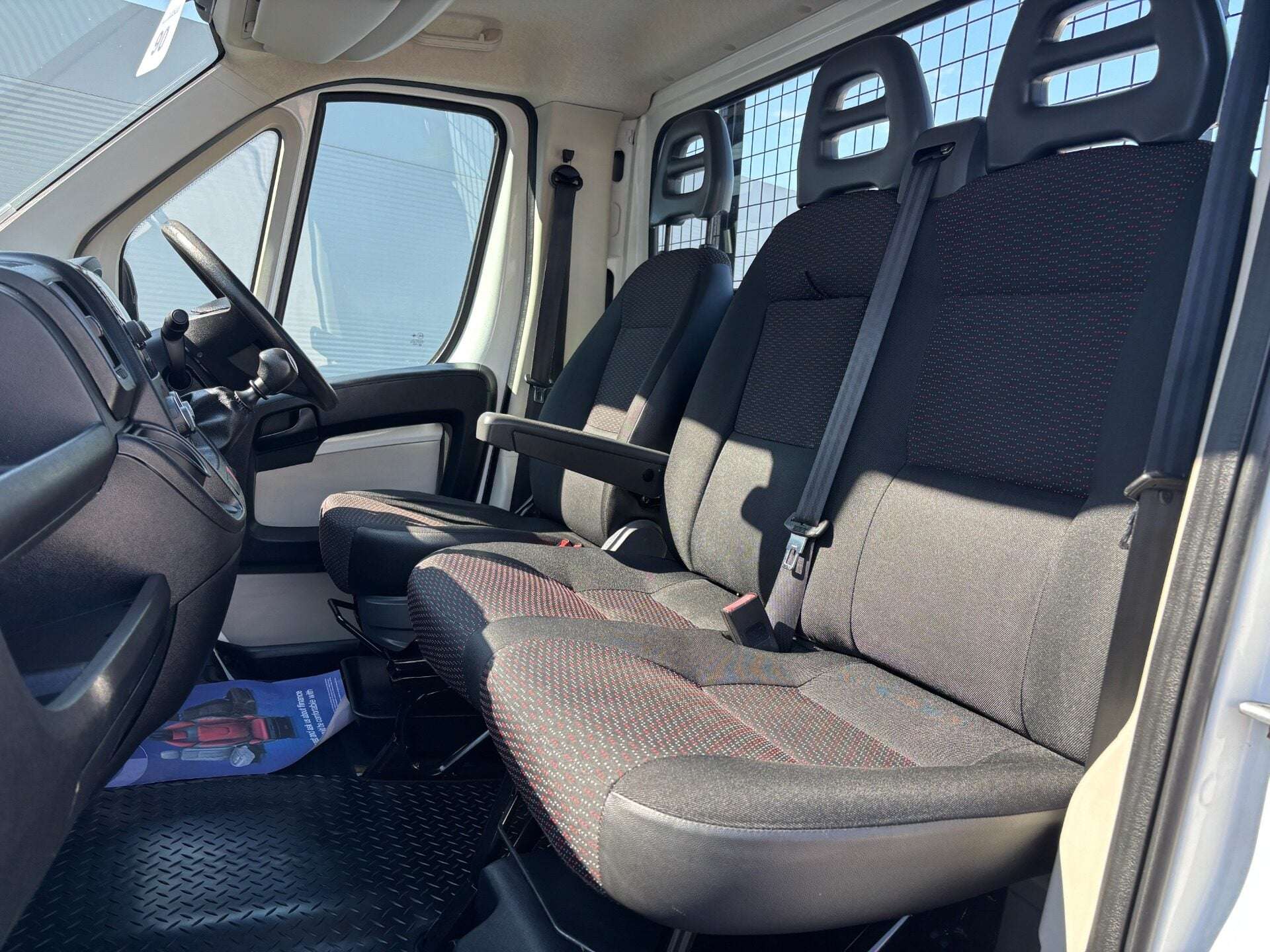 A 2016 CITROEN RELAY 35 L2 Single Cab Tipper - Air Con / New Body A 2016 CITROEN RELAY 35 L2 Single Cab Tipper - Air Con / New Body