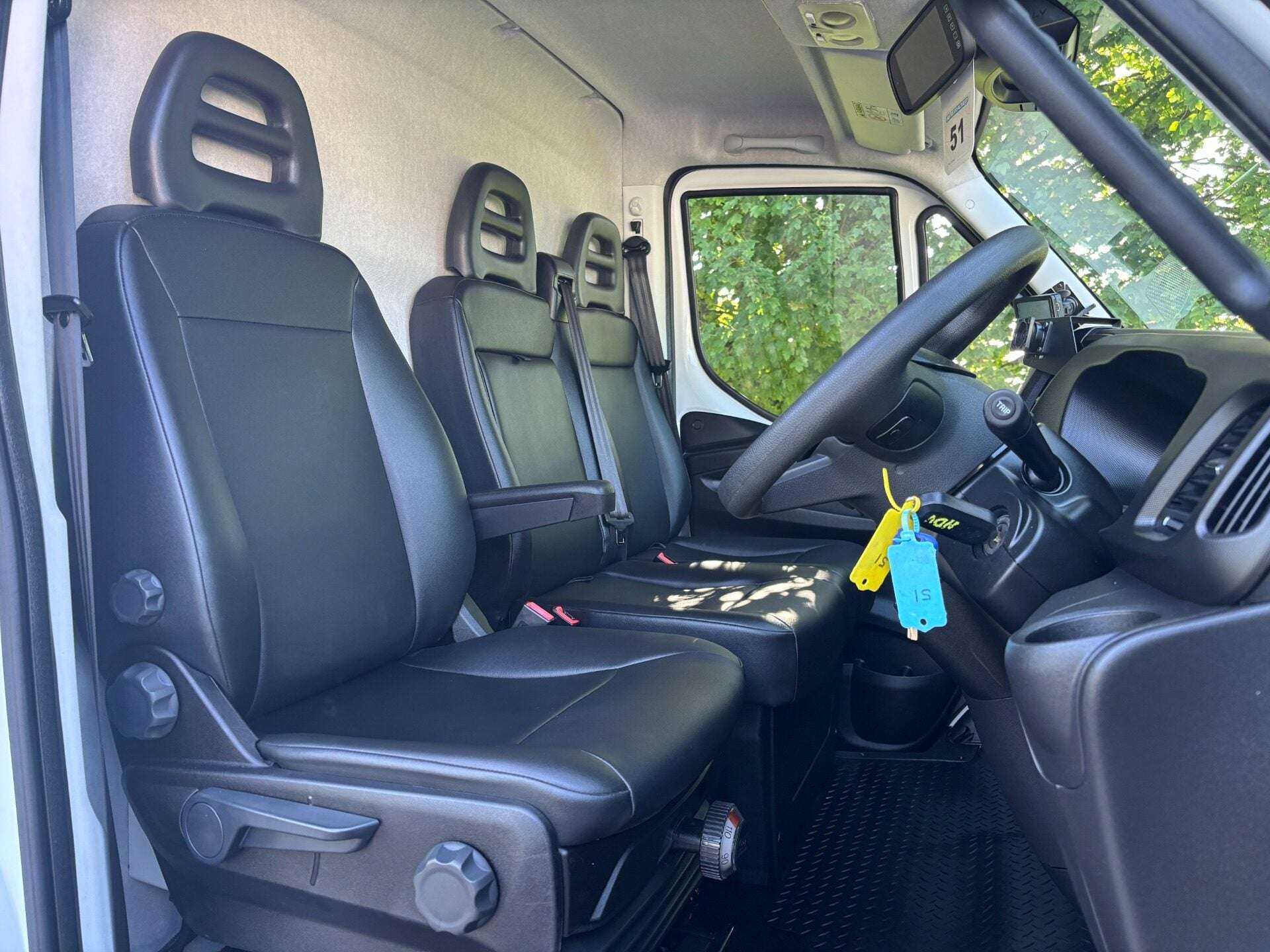 A 2020 IVECO DAILY 70C18V Welfare/Workshop Van - Air Conditioning A 2020 IVECO DAILY 70C18V Welfare/Workshop Van - Air Conditioning