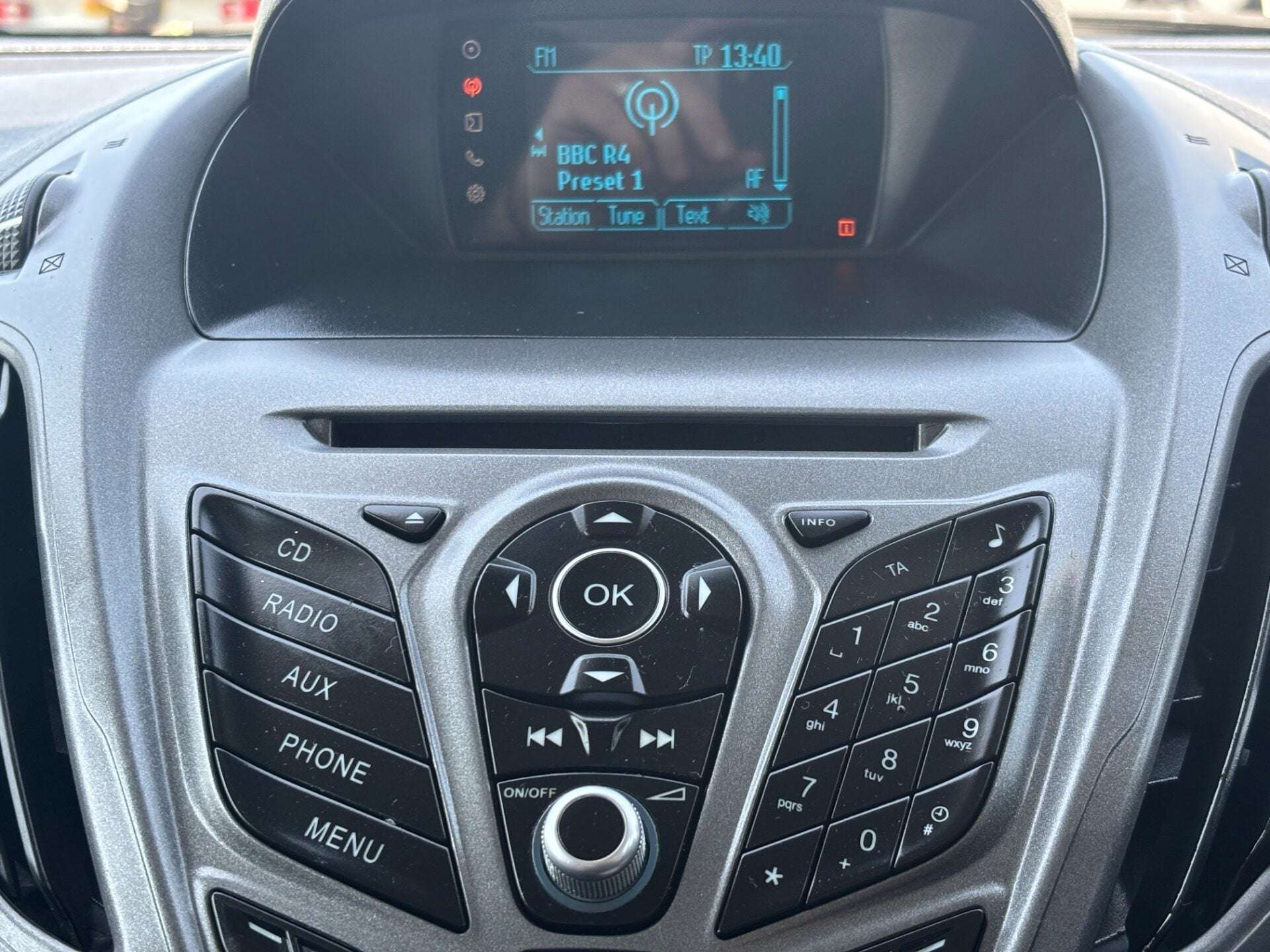 2018 FORD TRANSIT COURIER 2018 FORD TRANSIT COURIER
