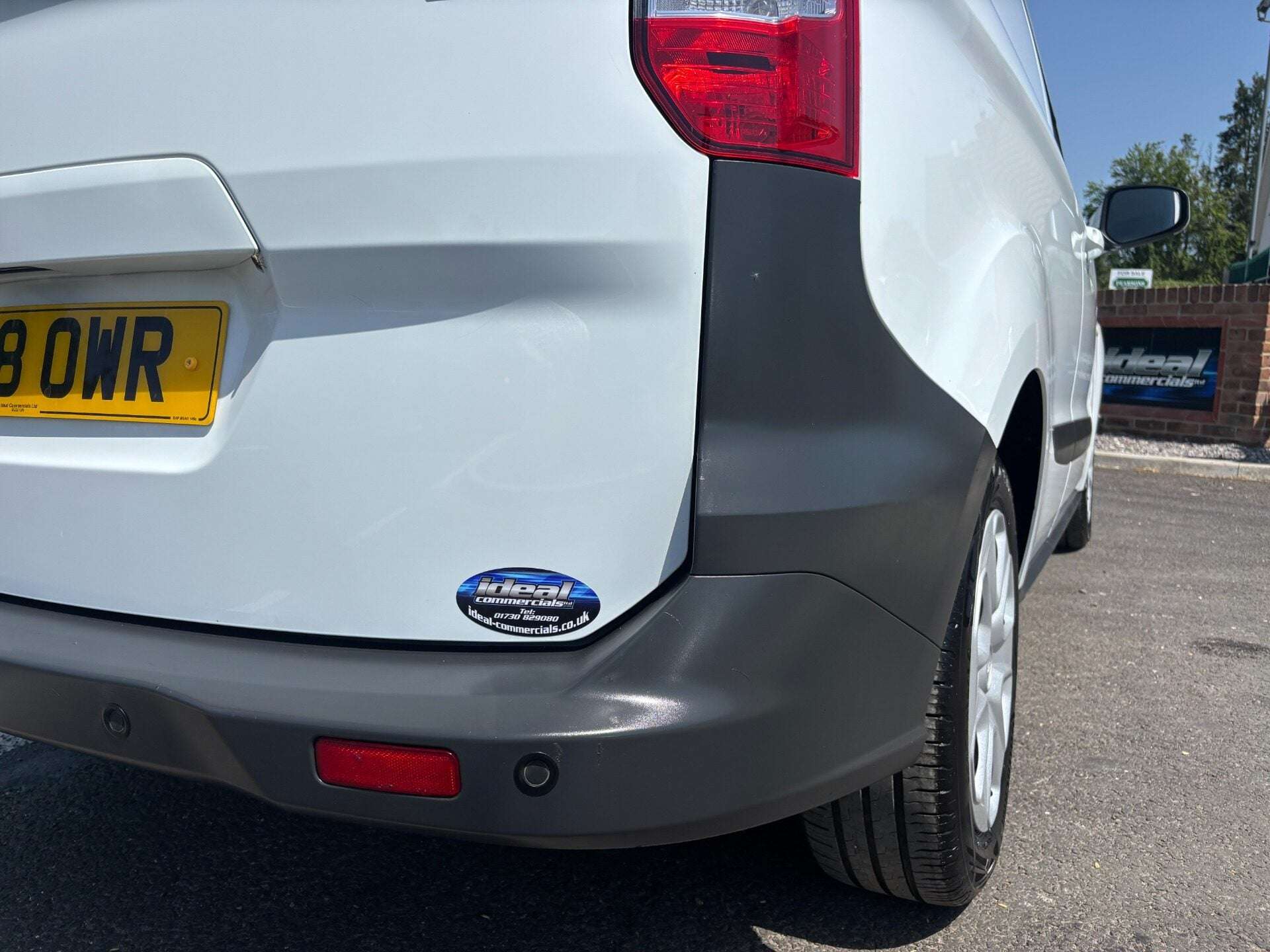 2018 FORD TRANSIT COURIER 2018 FORD TRANSIT COURIER