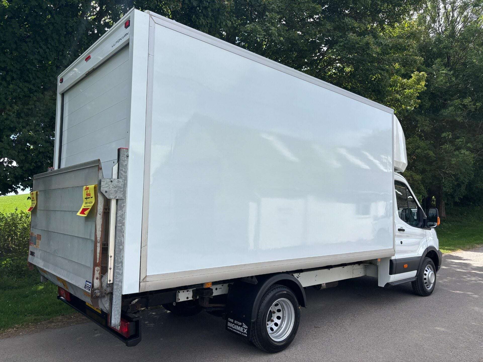 A 2017 FORD TRANSIT 350 L4 Drw 130 ps Luton with Tail Lift A 2017 FORD TRANSIT 350 L4 Drw 130 ps Luton with Tail Lift
