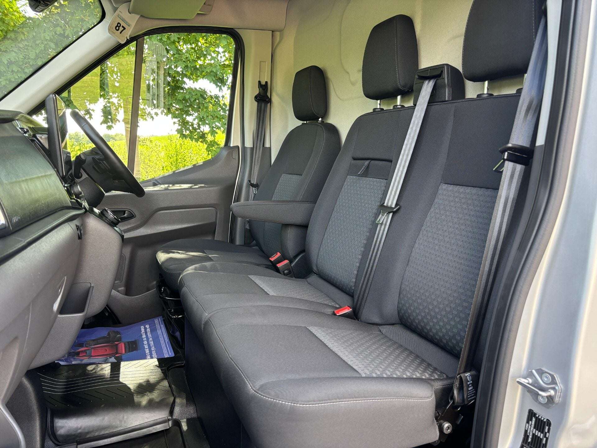A 2025 FORD TRANSIT 350 L3 H3 Limited 130 ps Automatic Panel Van - 360 Cameras / Sat Nav A 2025 FORD TRANSIT 350 L3 H3 Limited 130 ps Automatic Panel Van - 360 Cameras / Sat Nav