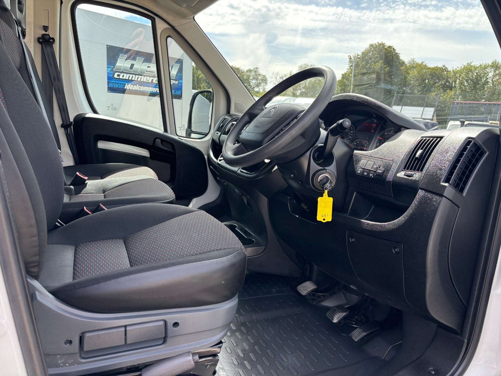 A 2020 CITROEN RELAY 33 L1H1 X 120 ps BlueHdi Panel Van - Racking & Invertor A 2020 CITROEN RELAY 33 L1H1 X 120 ps BlueHdi Panel Van - Racking & Invertor