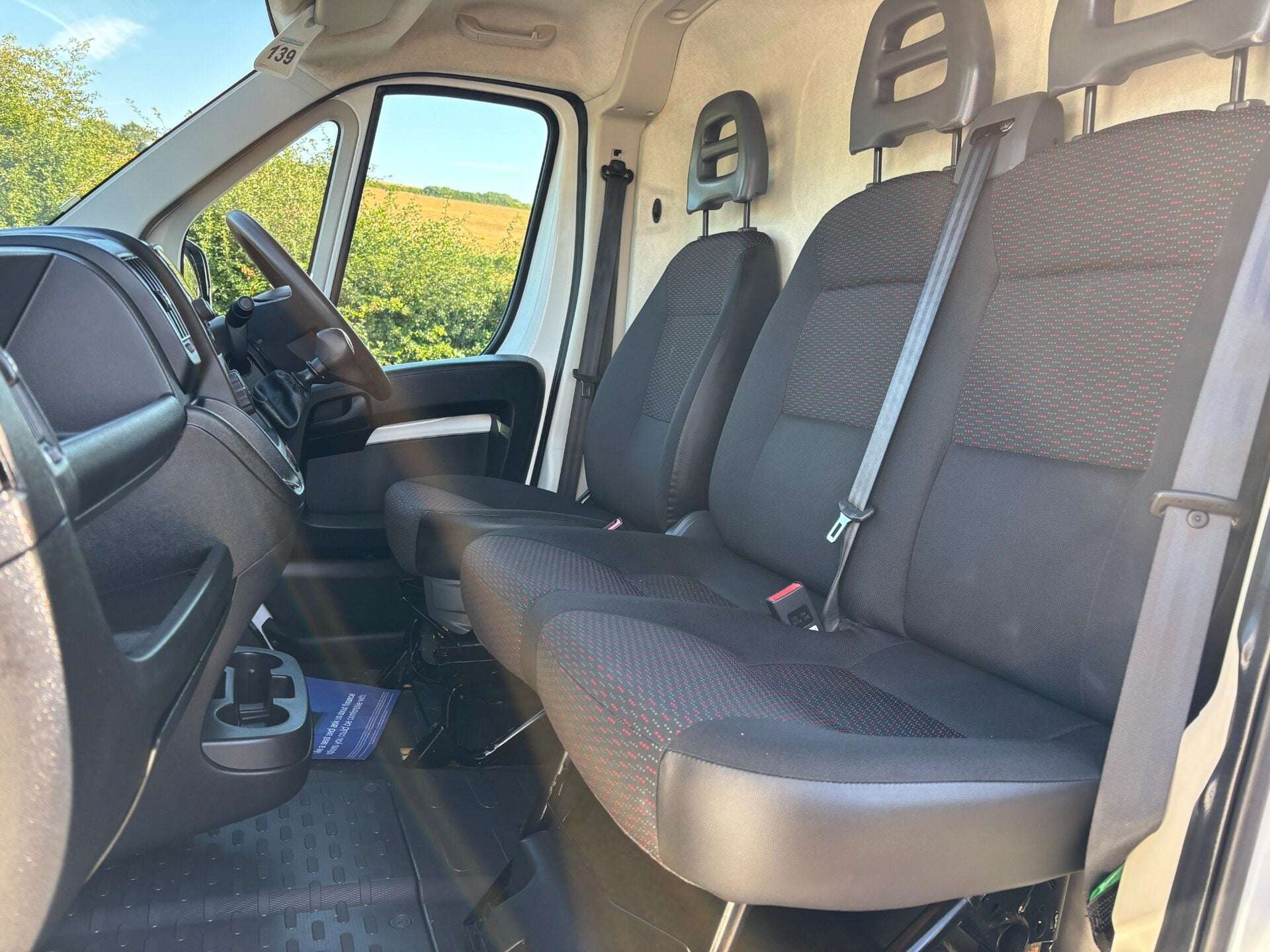 A 2020 CITROEN RELAY 33 L1H1 X 120 ps BlueHdi Panel Van - Racking & Invertor A 2020 CITROEN RELAY 33 L1H1 X 120 ps BlueHdi Panel Van - Racking & Invertor
