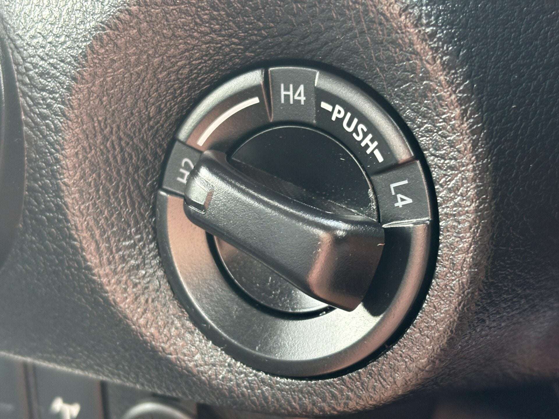 2020 TOYOTA HILUX 2020 TOYOTA HILUX