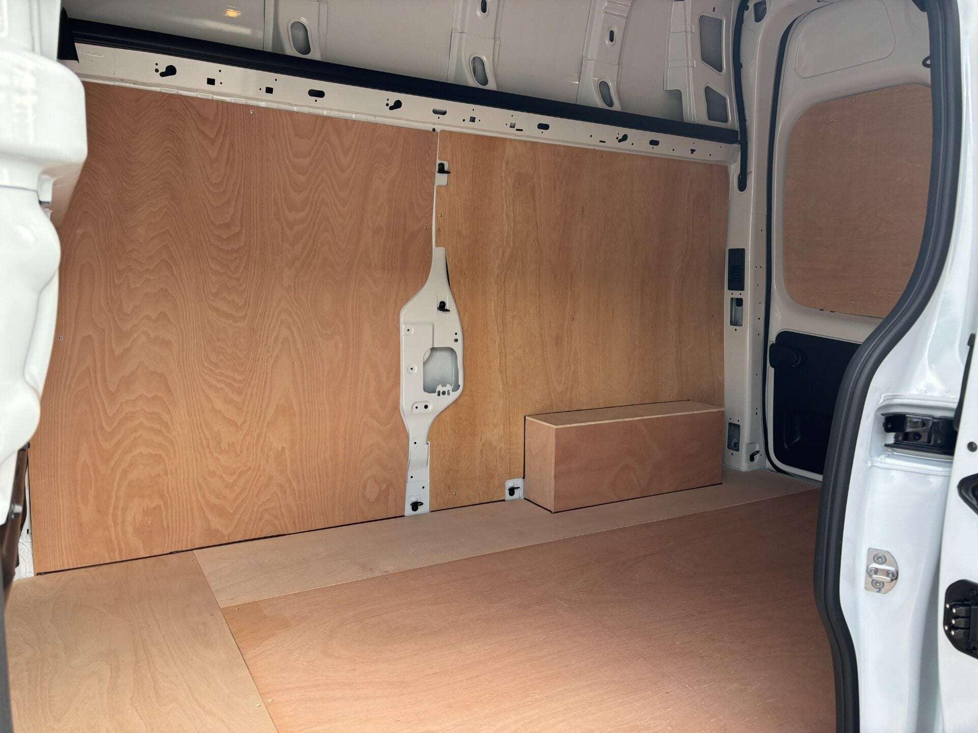 2026 RENAULT TRAFIC 2026 RENAULT TRAFIC