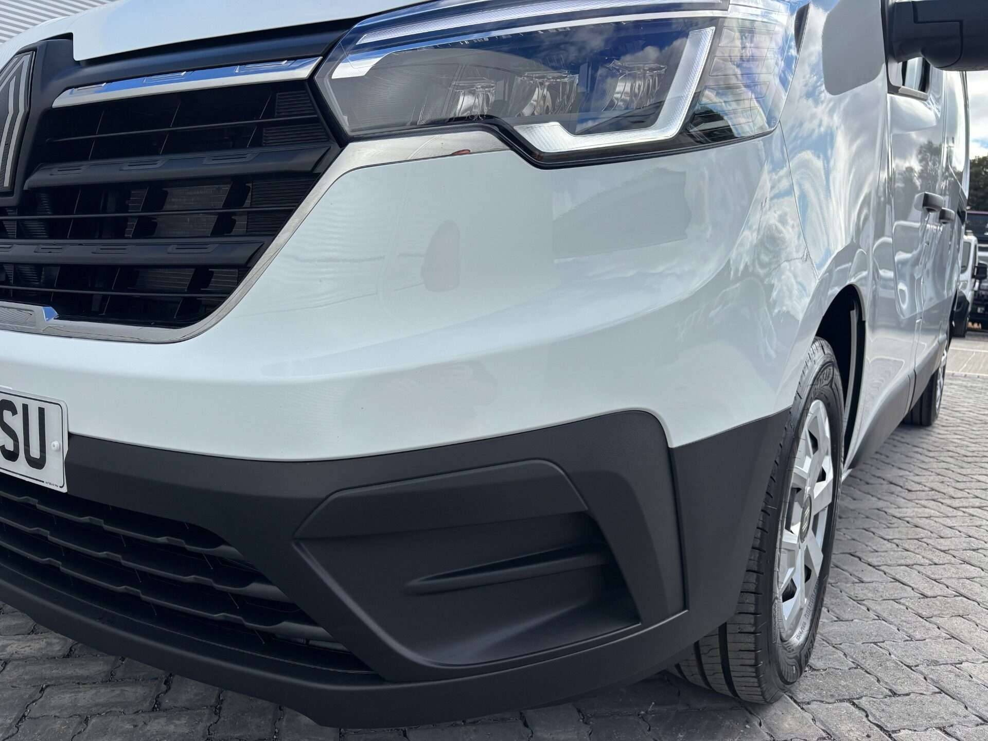 2026 RENAULT TRAFIC 2026 RENAULT TRAFIC