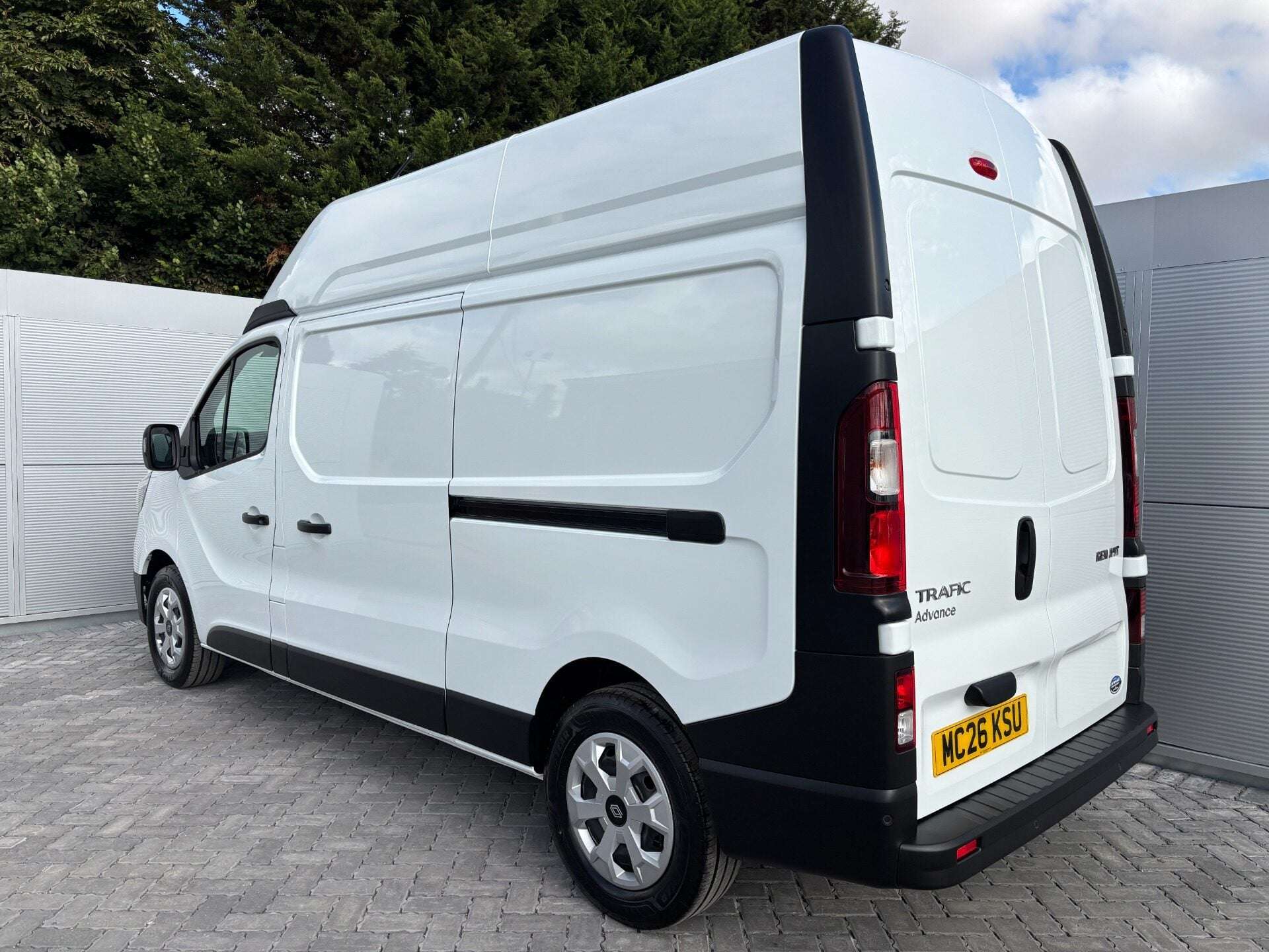 2026 RENAULT TRAFIC 2026 RENAULT TRAFIC