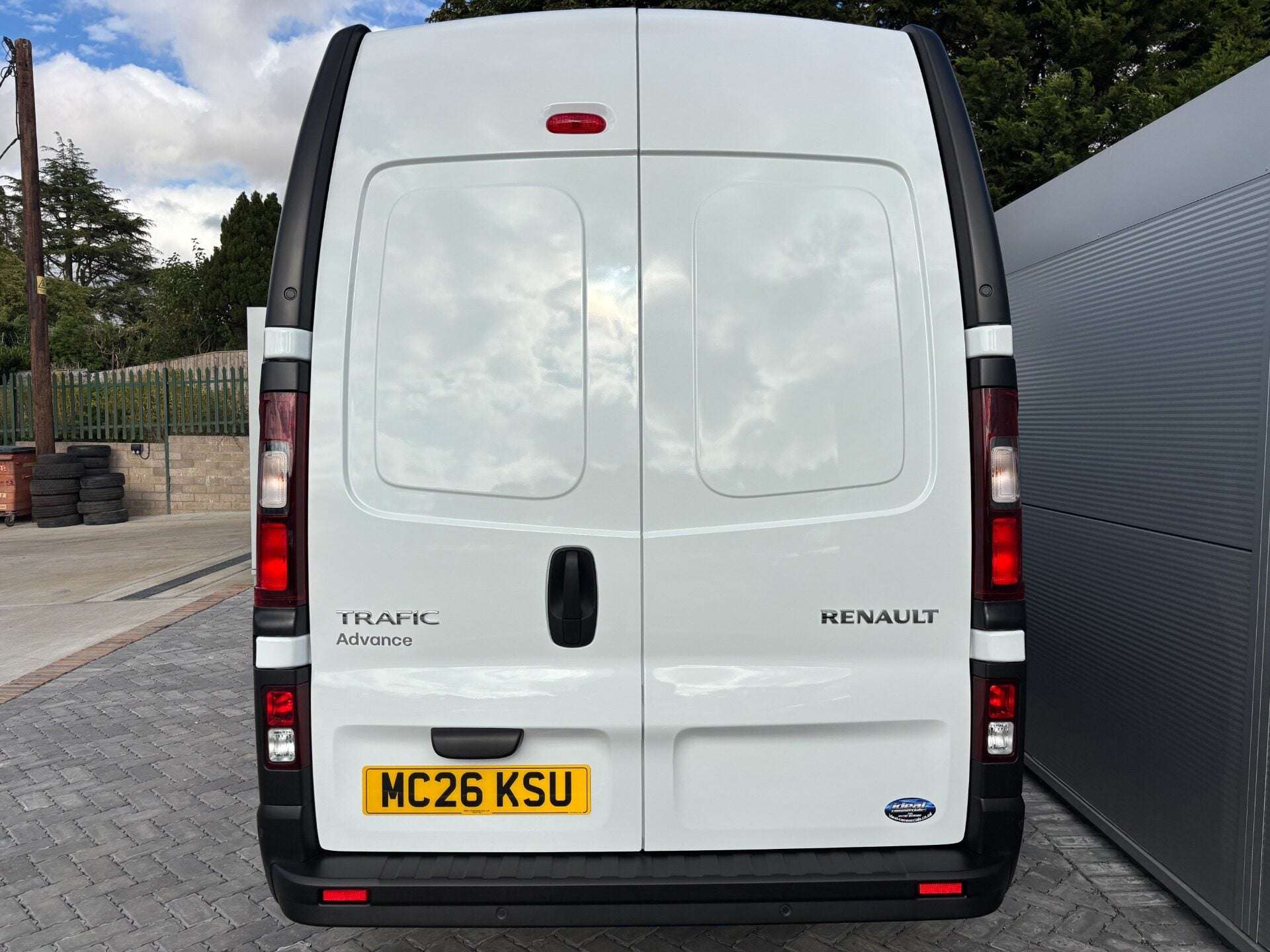 2026 RENAULT TRAFIC 2026 RENAULT TRAFIC