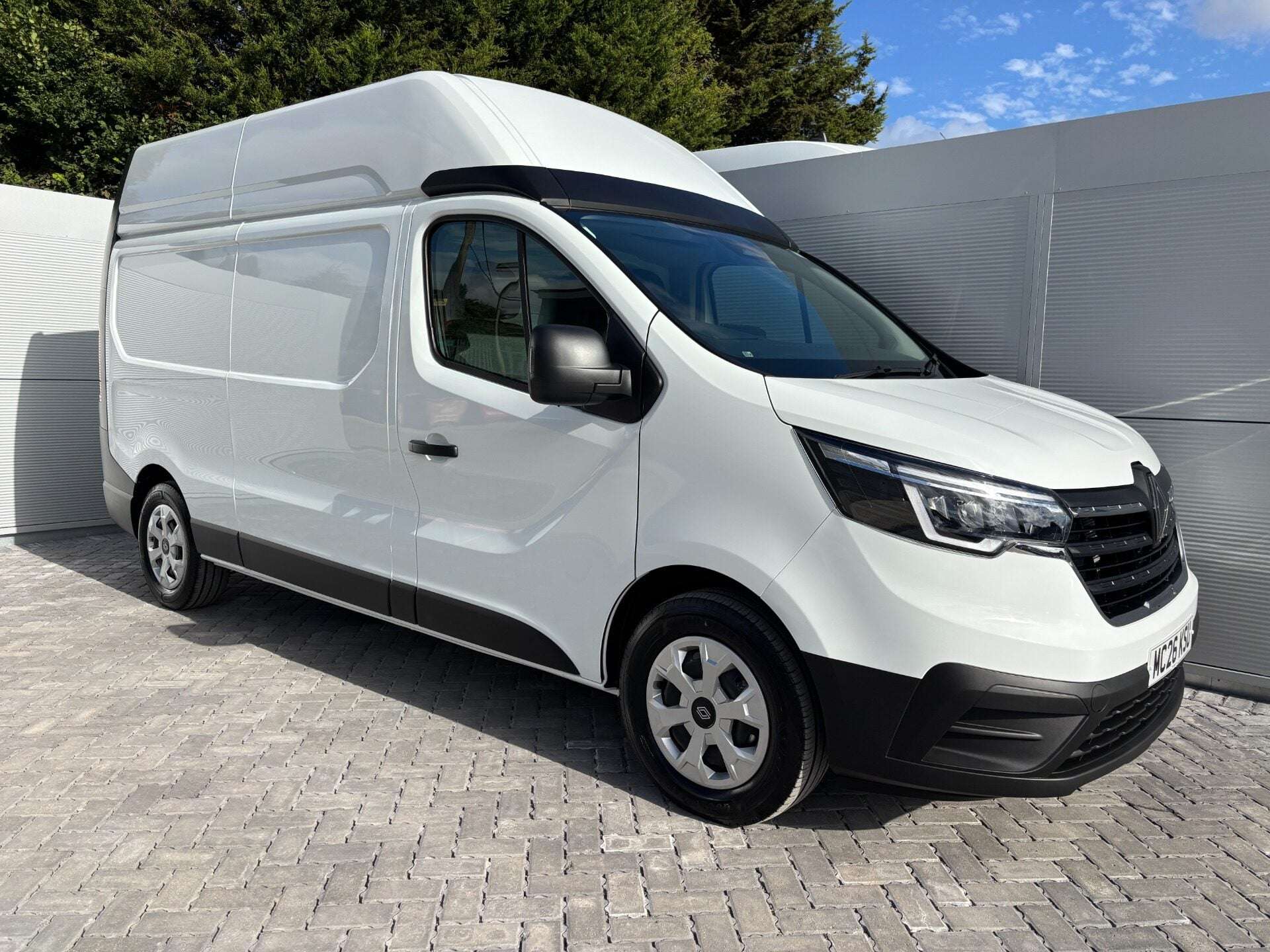 2026 RENAULT TRAFIC 2026 RENAULT TRAFIC