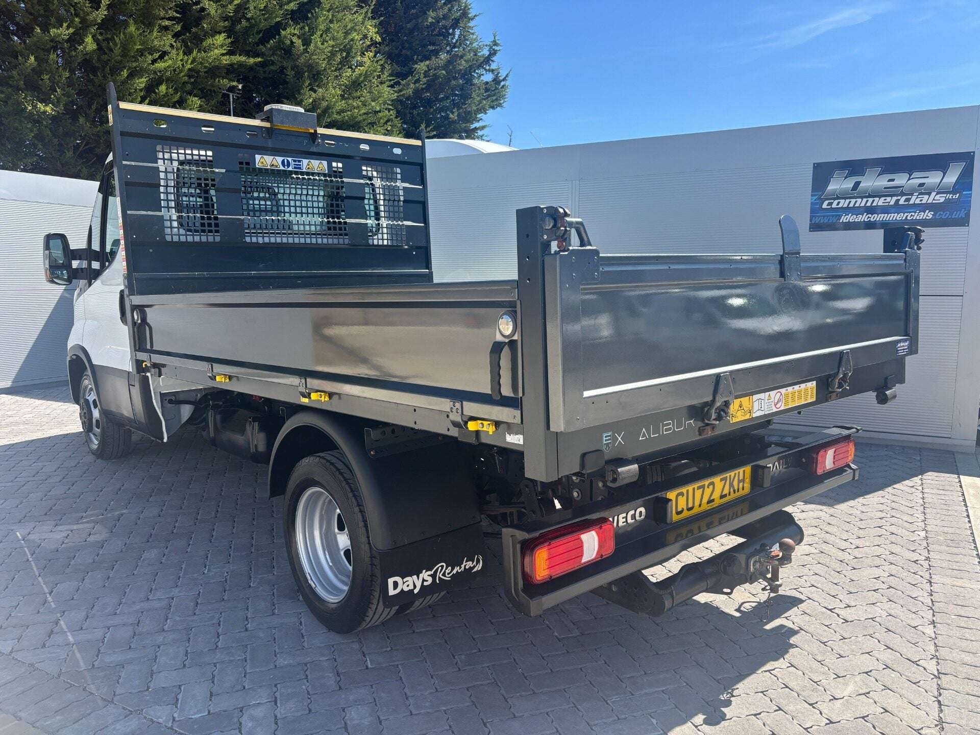 A 2022 IVECO DAILY 35C14 Single Cab Tipper A 2022 IVECO DAILY 35C14 Single Cab Tipper