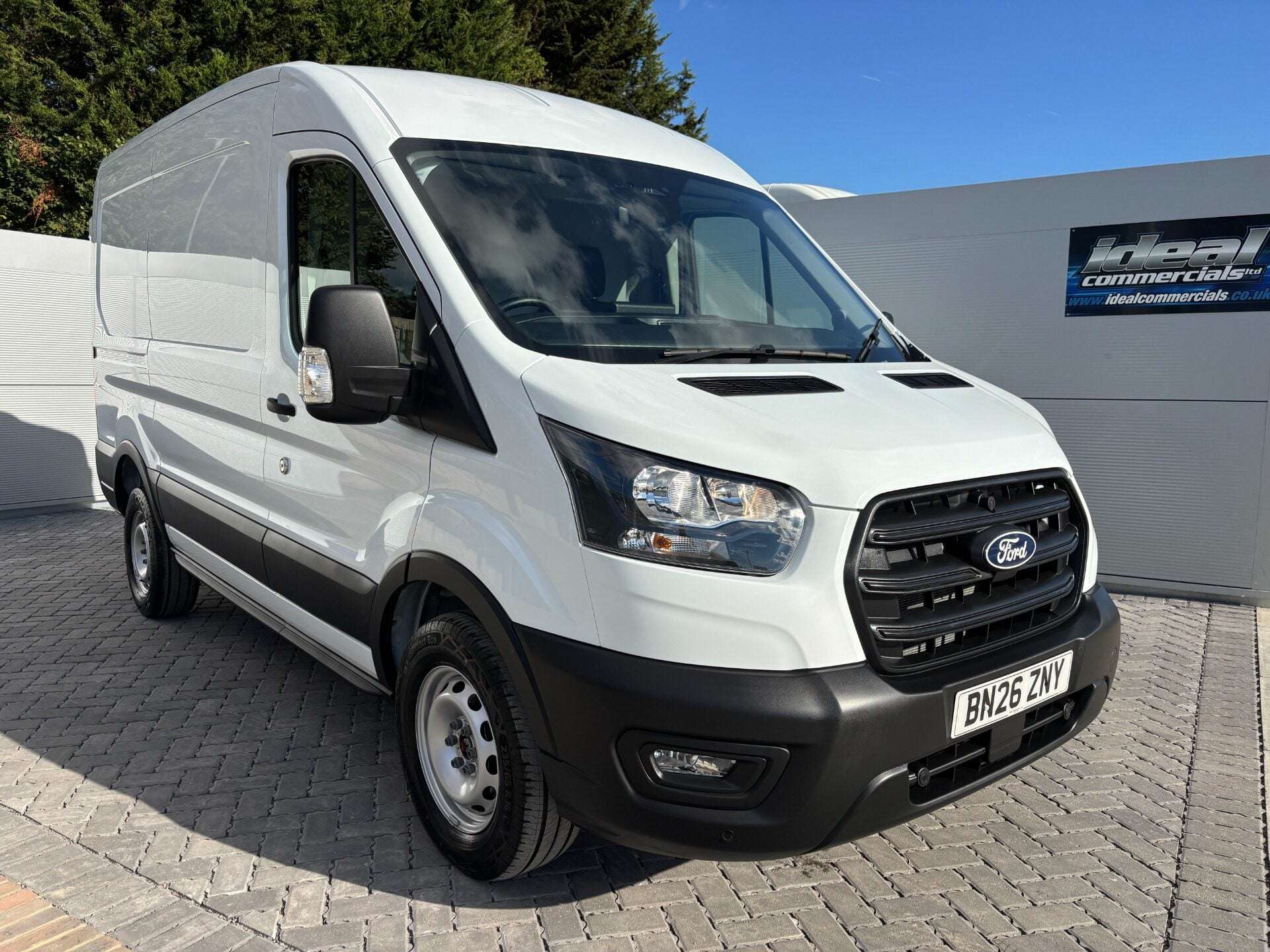 A 2026 FORD TRANSIT 350 L2 H2 130ps Leader Panel Van - Air Con / Rear Camera A 2026 FORD TRANSIT 350 L2 H2 130ps Leader Panel Van - Air Con / Rear Camera