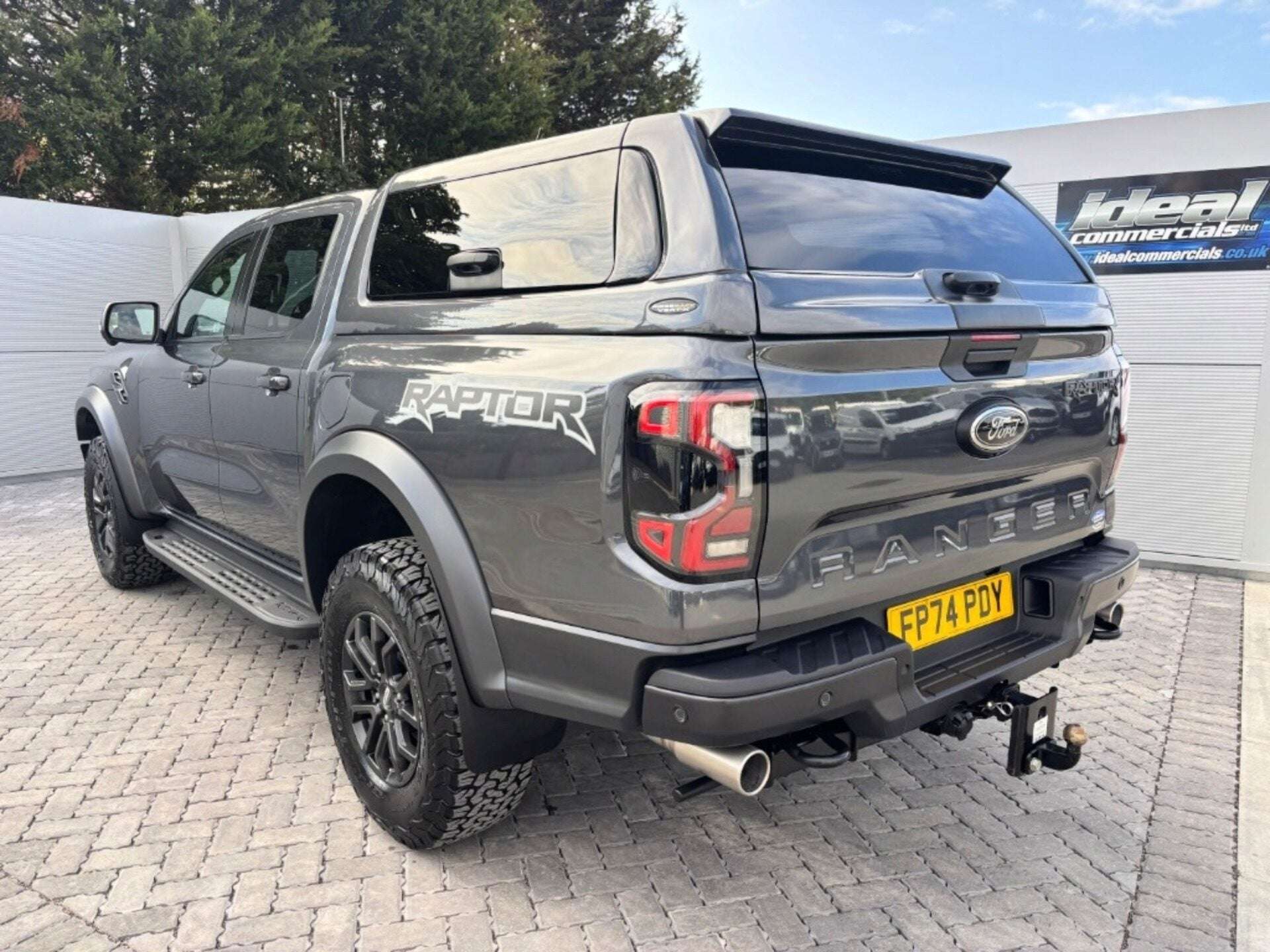 A 2024 FORD RANGER Raptor 3.0T V6 Ecoboost 292 - Glazed Canopy with Gullwings A 2024 FORD RANGER Raptor 3.0T V6 Ecoboost 292 - Glazed Canopy with Gullwings