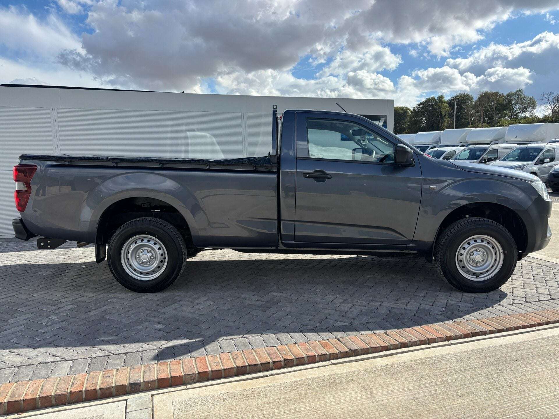 2021 ISUZU D-MAX 2021 ISUZU D-MAX