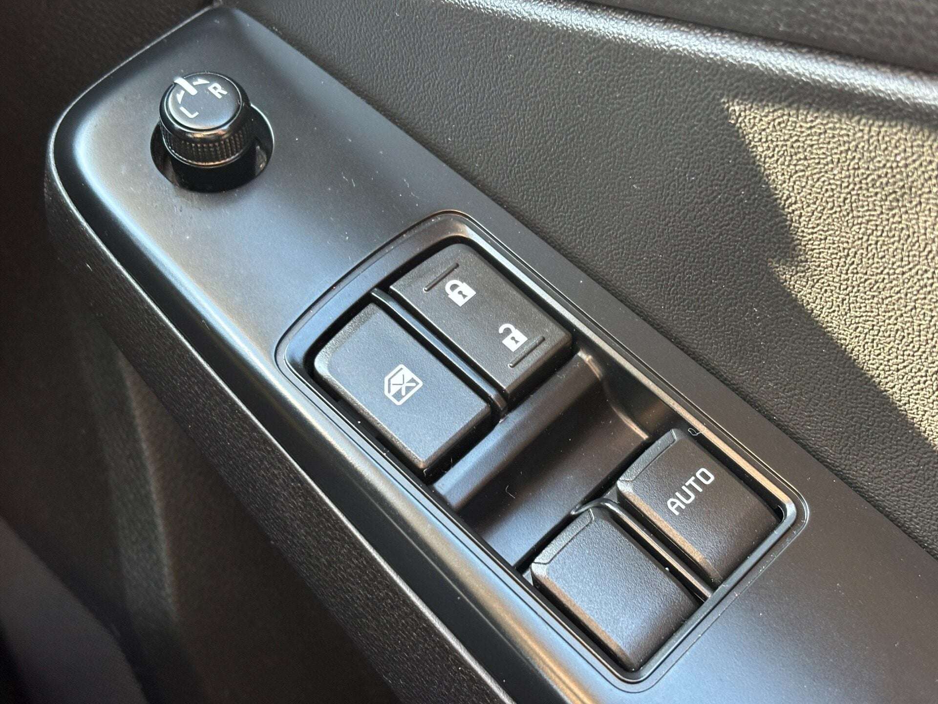 2021 ISUZU D-MAX 2021 ISUZU D-MAX