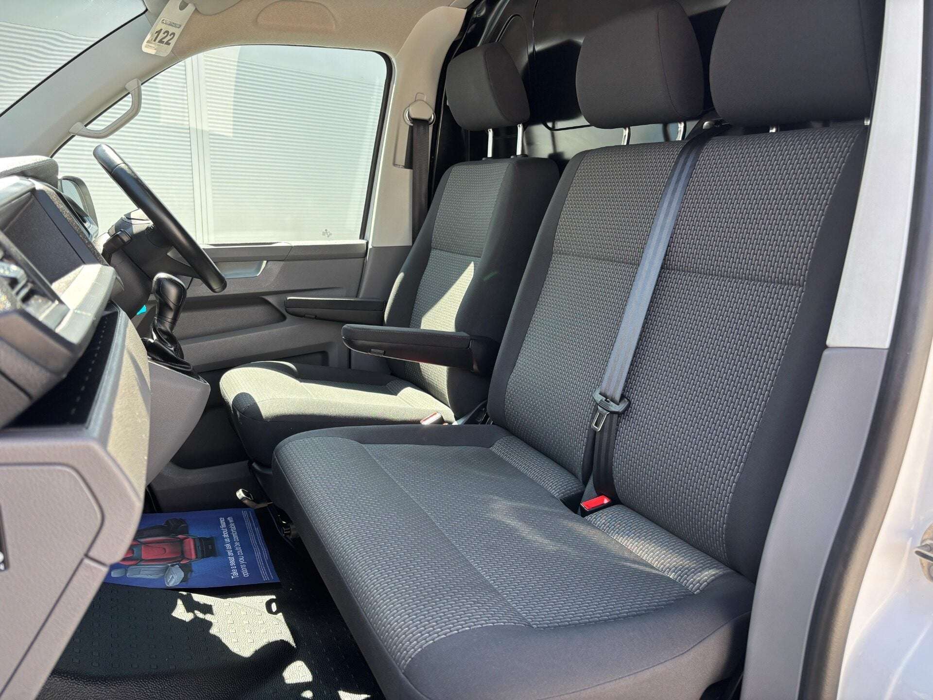 A 2024 VOLKSWAGEN TRANSPORTER T32 Lwb 204 ps Tdi Highline 4Motion DSG Panel Van A 2024 VOLKSWAGEN TRANSPORTER T32 Lwb 204 ps Tdi Highline 4Motion DSG Panel Van