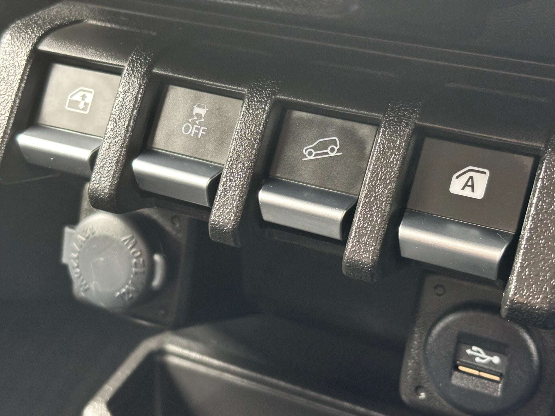 2022 SUZUKI JIMNY 2022 SUZUKI JIMNY